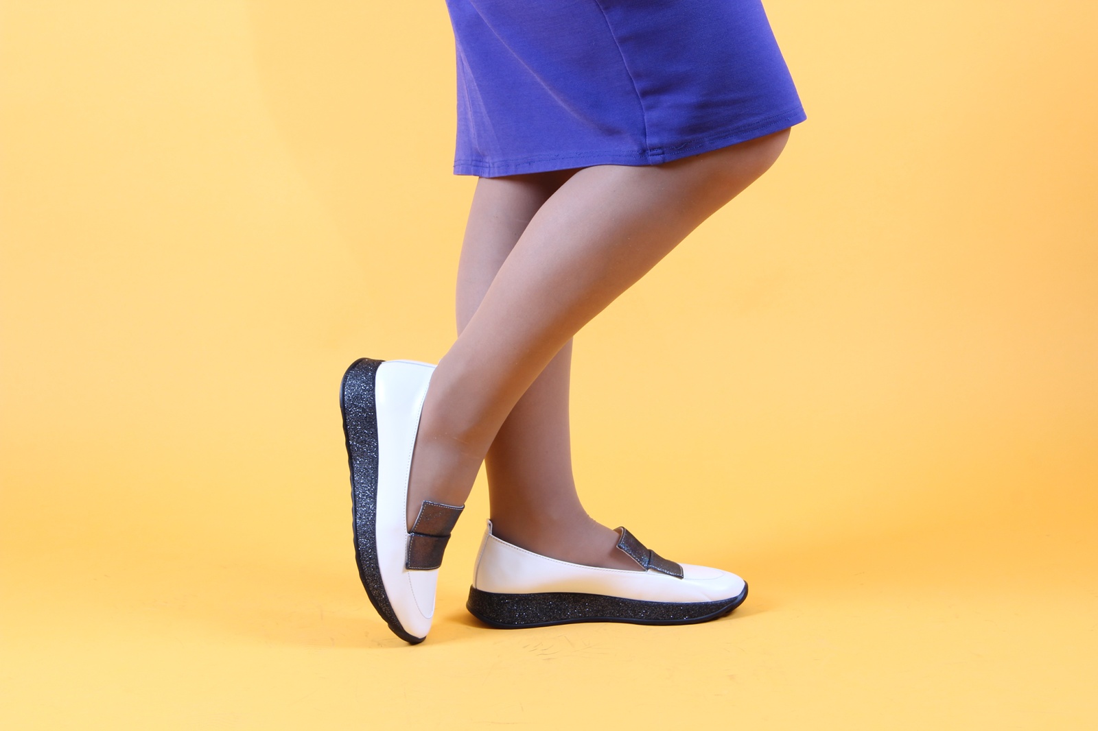 картинка Лоферы ED'ART 118.157'bl.white от интернет магазина