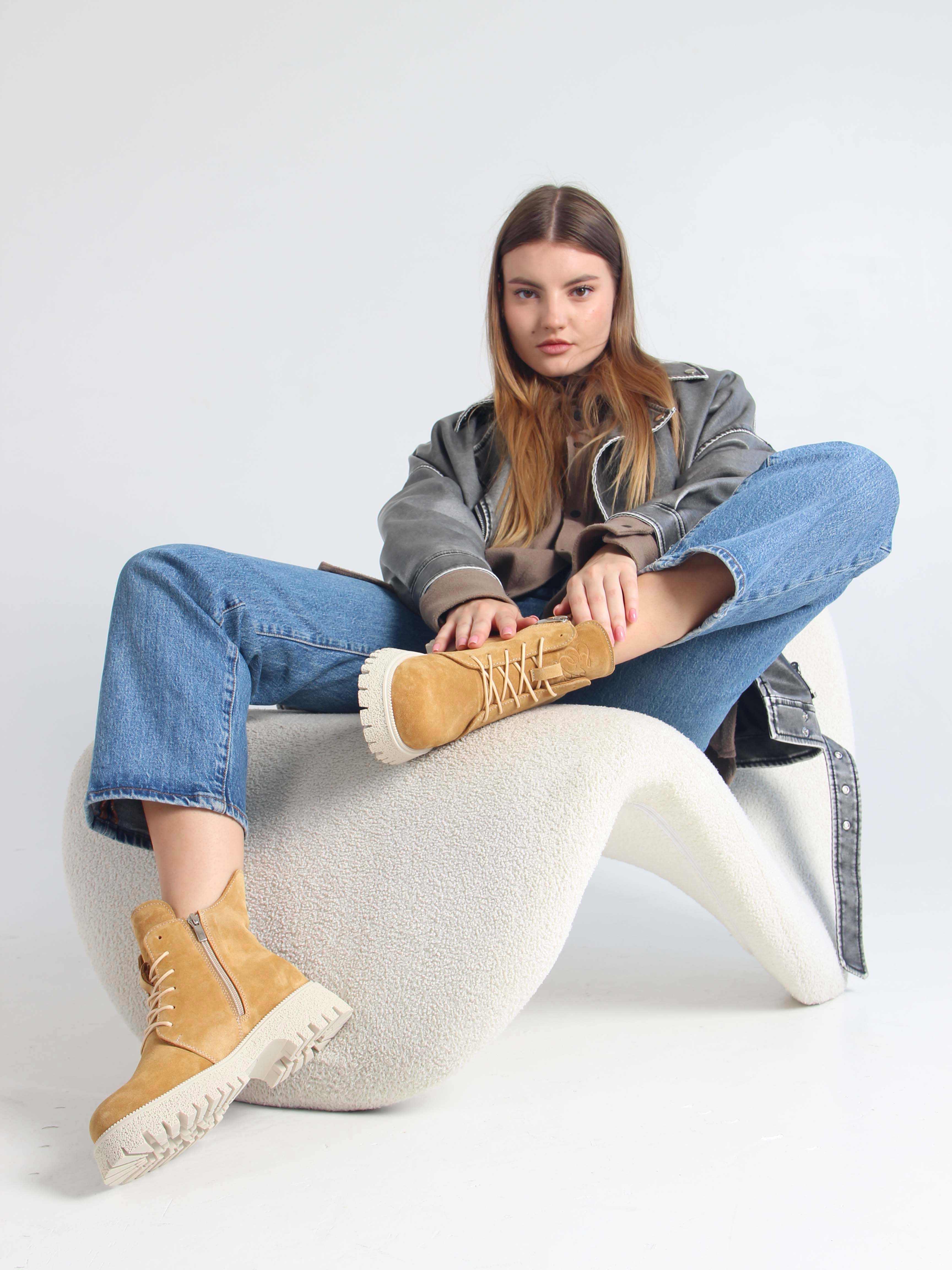 картинка Ботинки ED'ART 228.V.1541'be. светло-желтый замша от интернет магазина