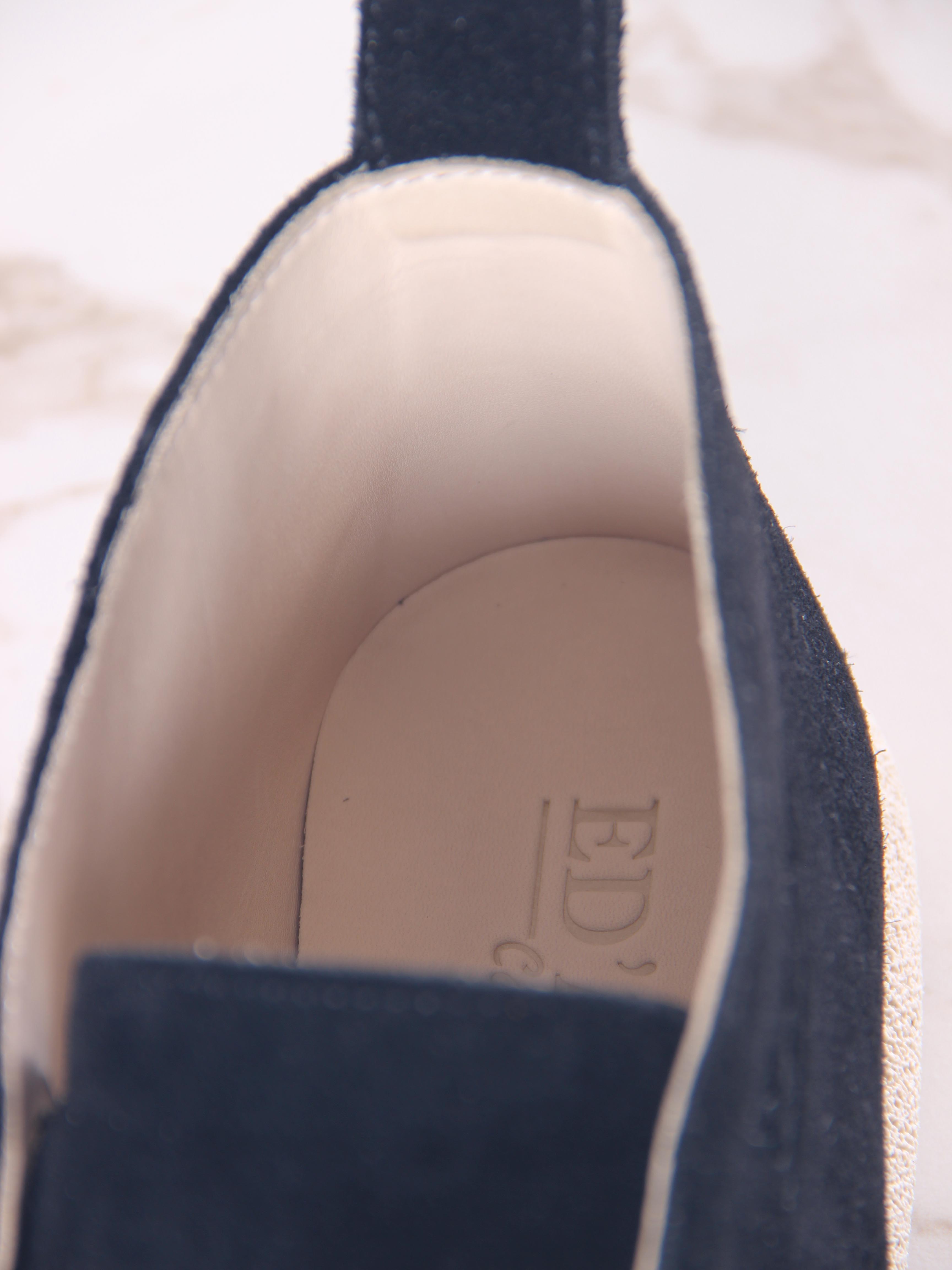 картинка Полуботинки  ED'ART 207.1607'be. черная замша от интернет магазина