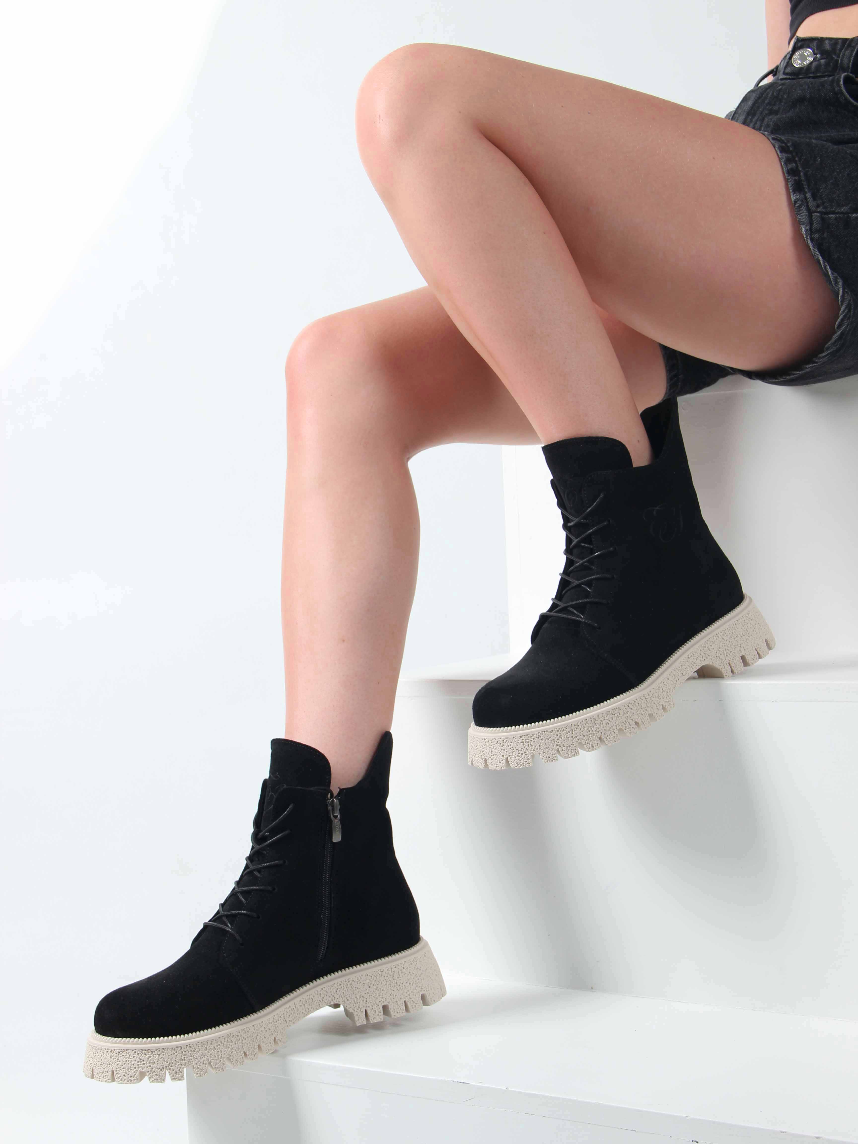 картинка Ботинки ED'ART 228.V.1541'be. Черный замша от интернет магазина