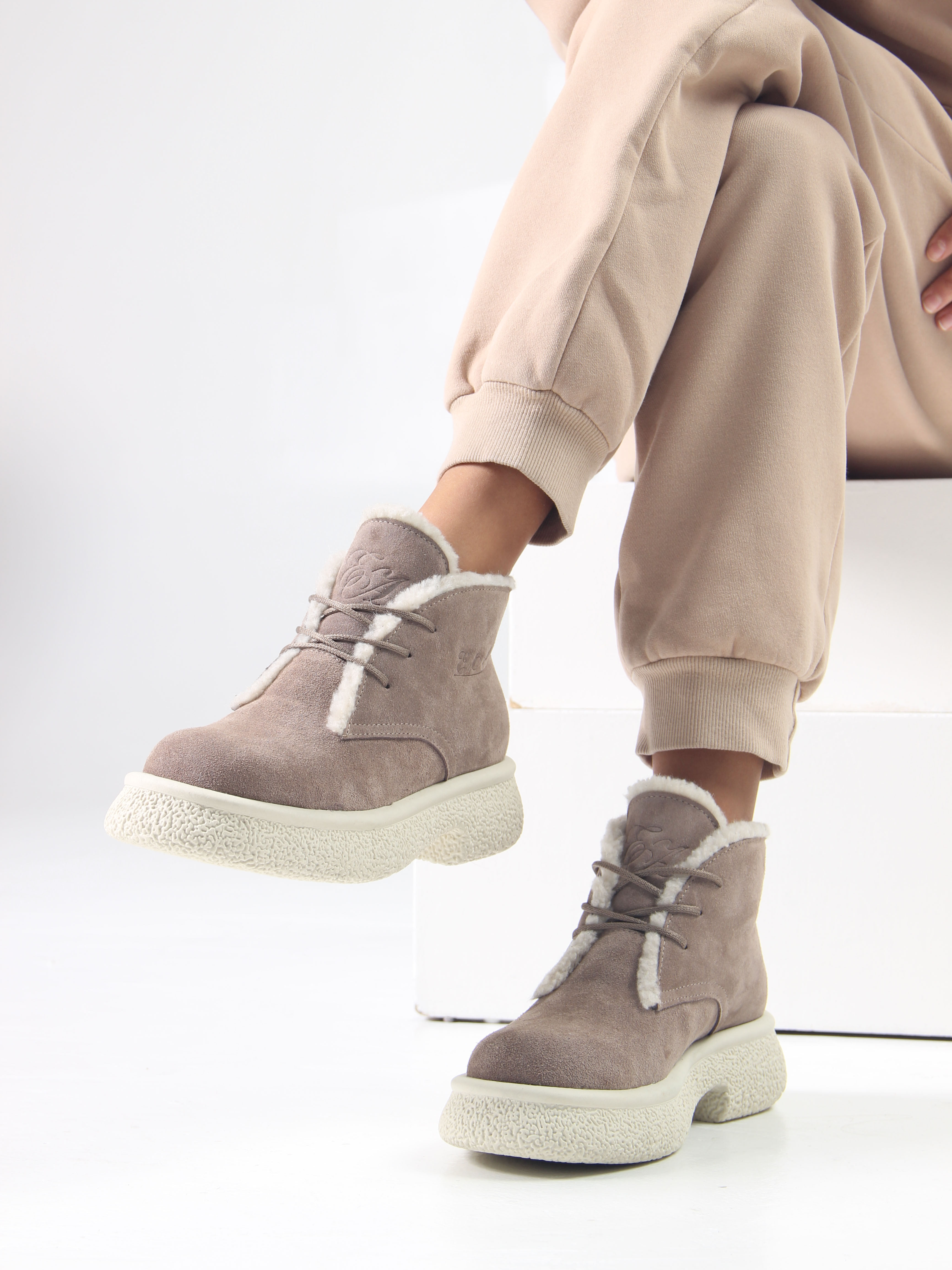 картинка Ботинки ED'ART 308.агата'w. капучино замша от интернет магазина