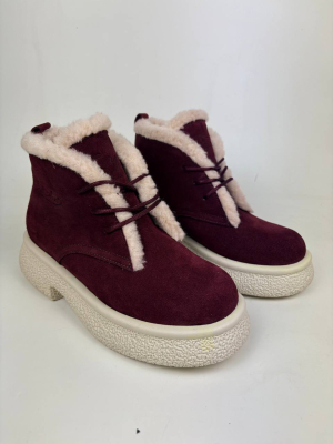 Ботинки замшевые бордовые