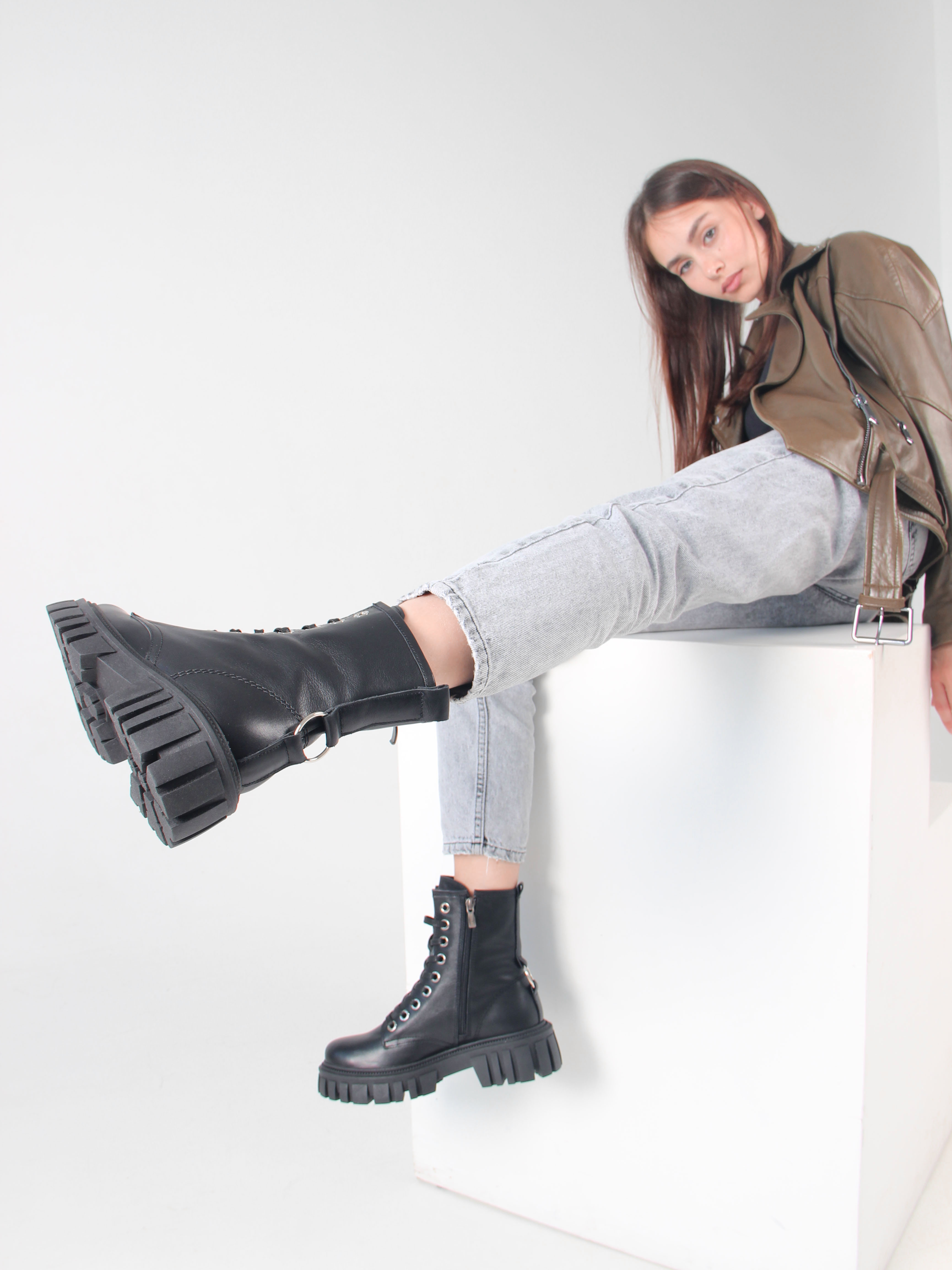 картинка Ботинки ED'ART 329.21153'bl.black от интернет магазина