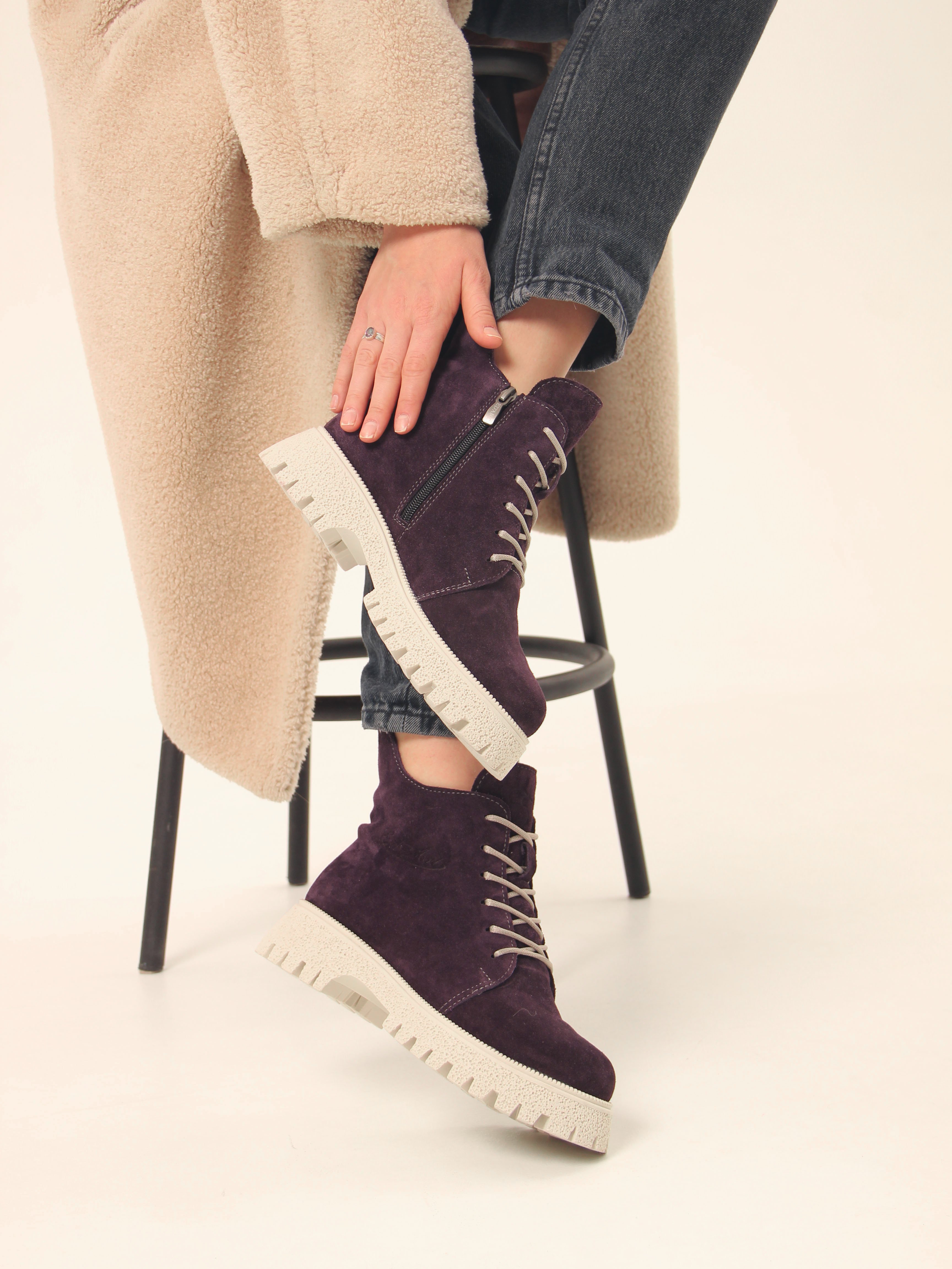 картинка Ботинки ED'ART 228.V.1541'be. сливовая замша от интернет магазина