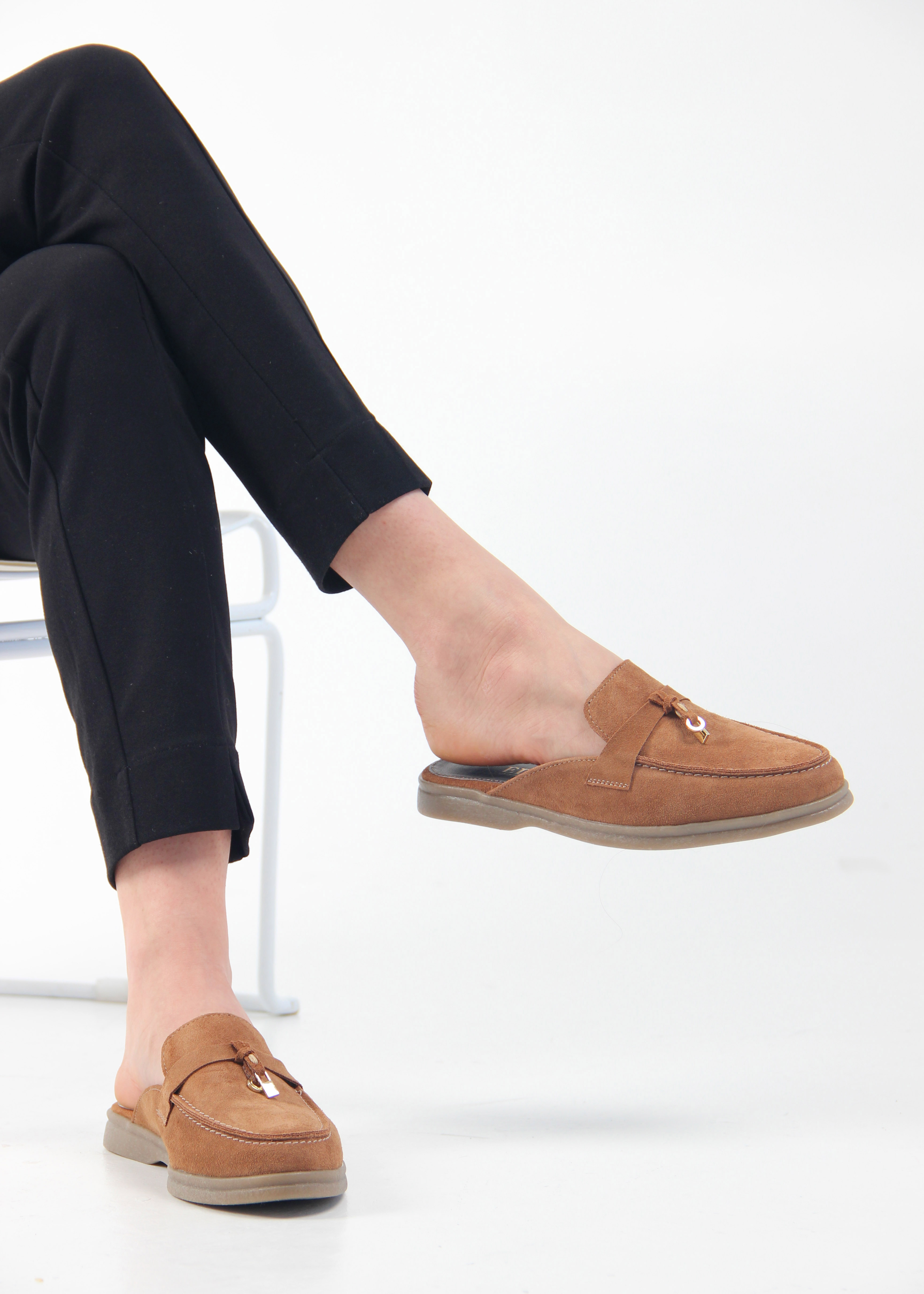 картинка Мюли ED'ART 1070.2614'be. светло коричневая замша от интернет магазина