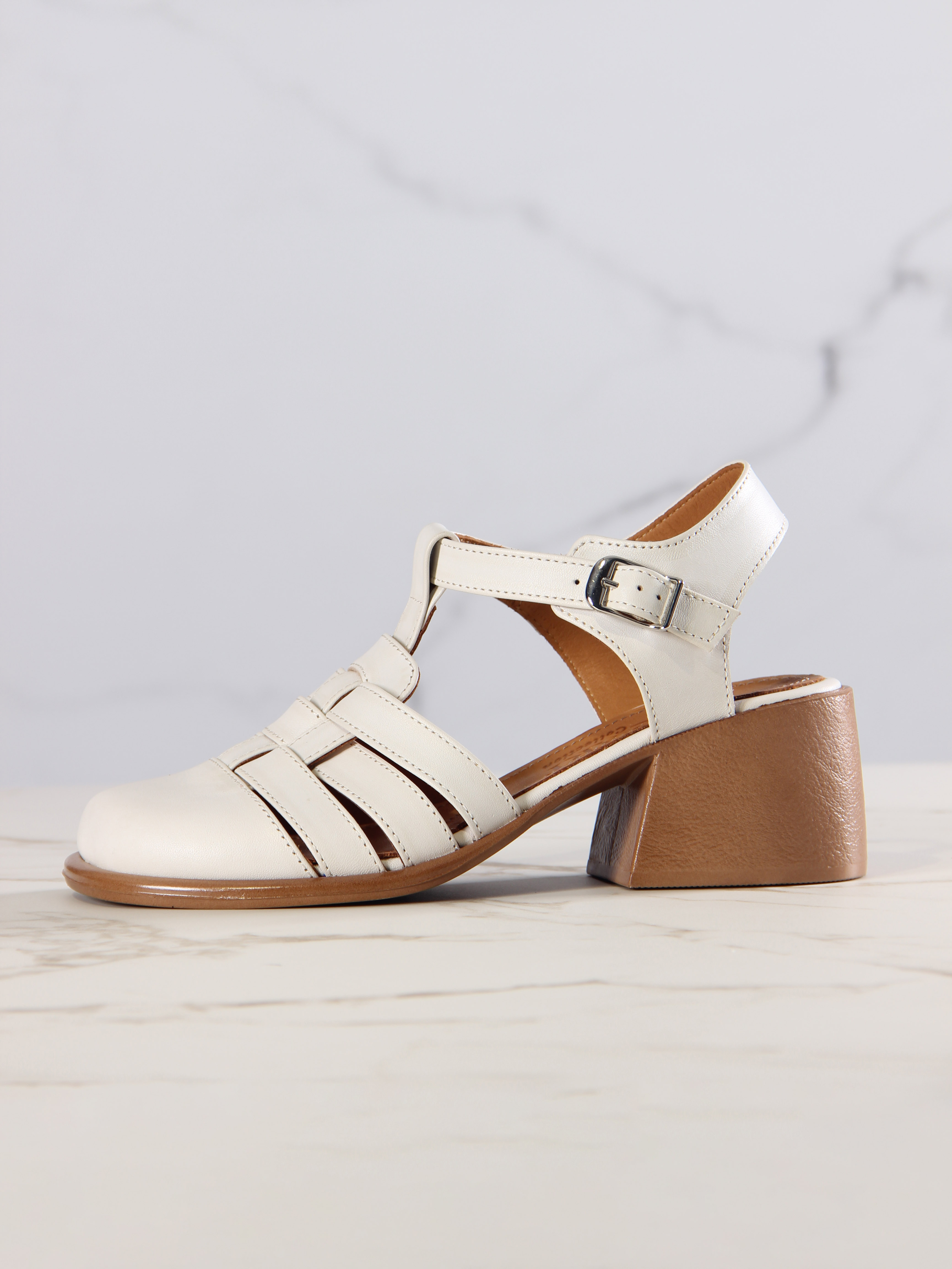 картинка Босоножки ED'ART 5035.23663'bе. Вакса белый+коричневый от интернет магазина