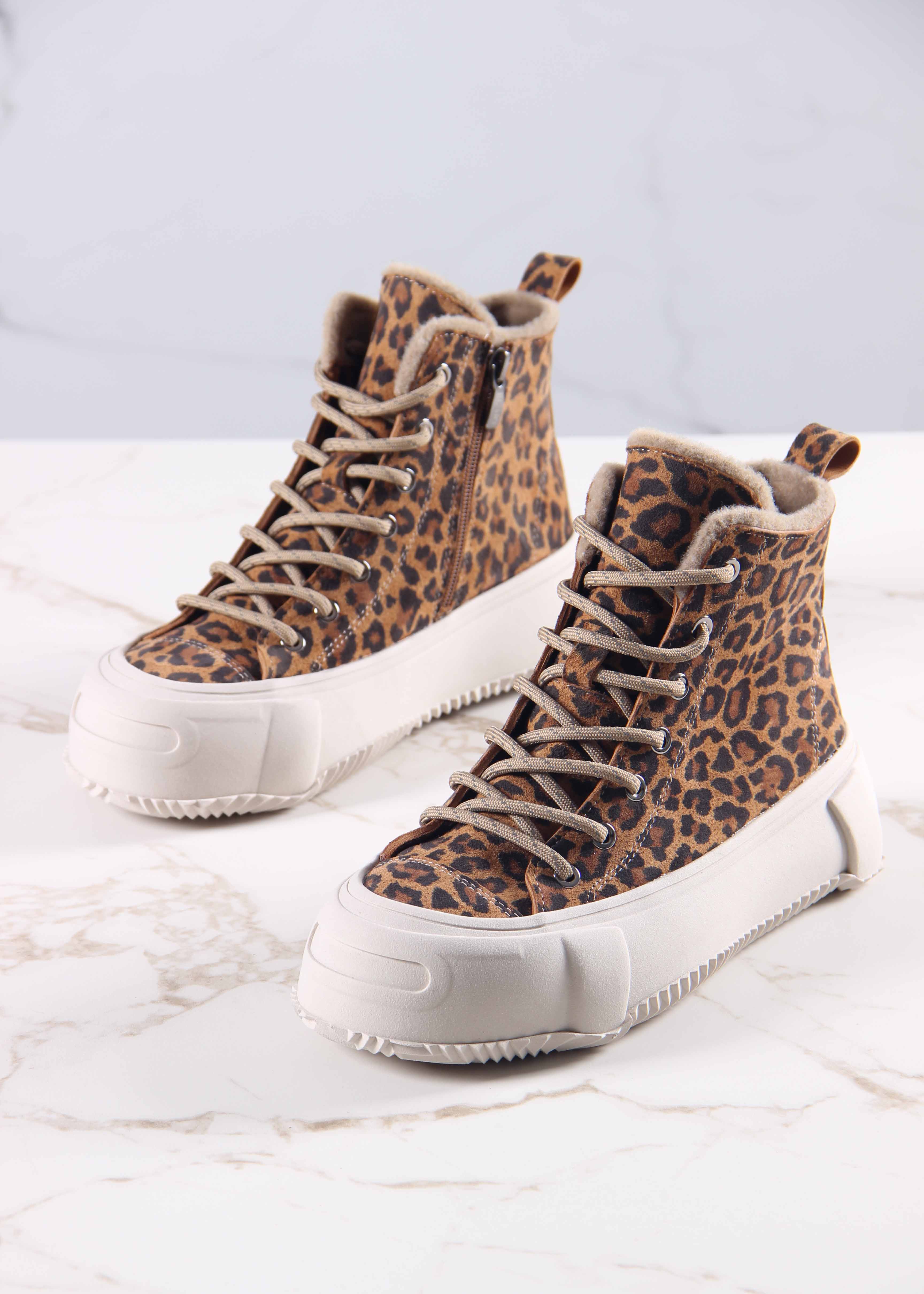 картинка Ботинки ED'ART 217.PODYUM151'be. коричневый леопард замша от интернет магазина