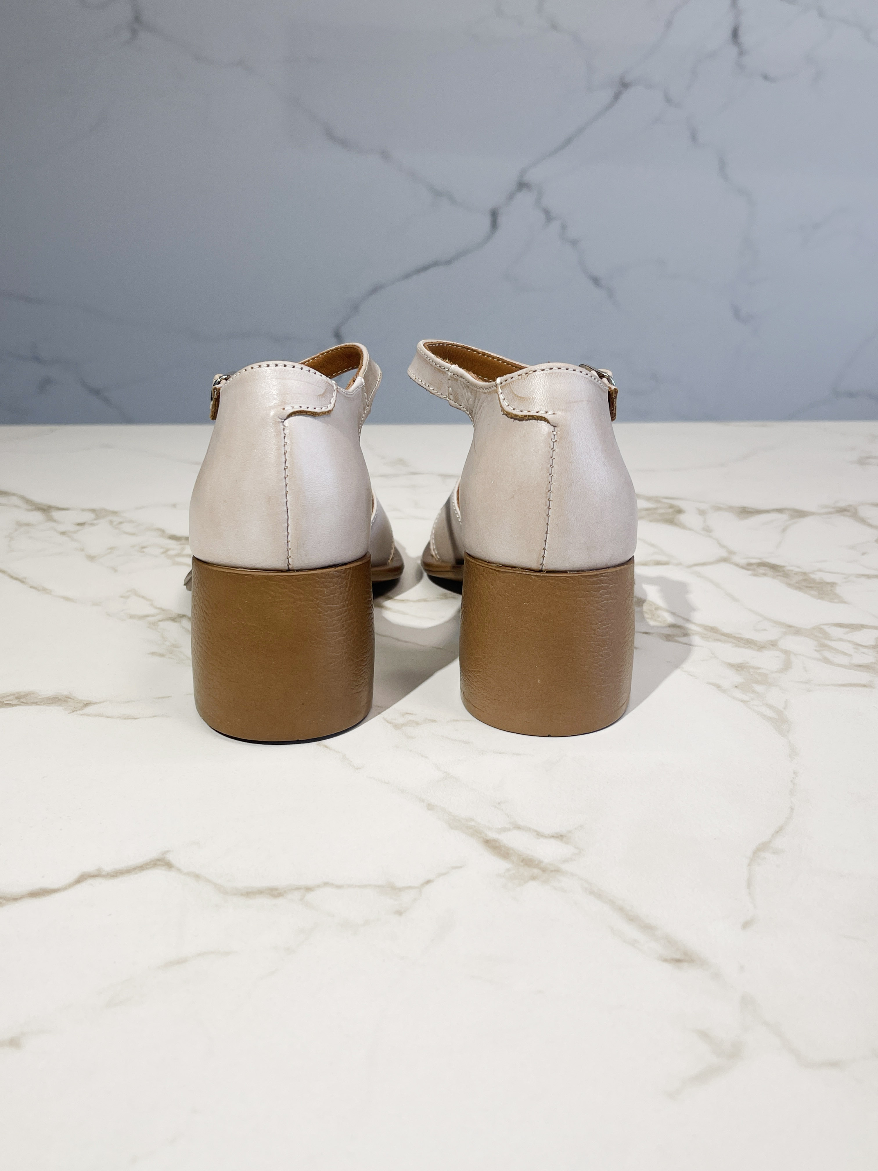 картинка Босоножки ED'ART 5032.23663'be. Вакса пудра+коричневый от интернет магазина