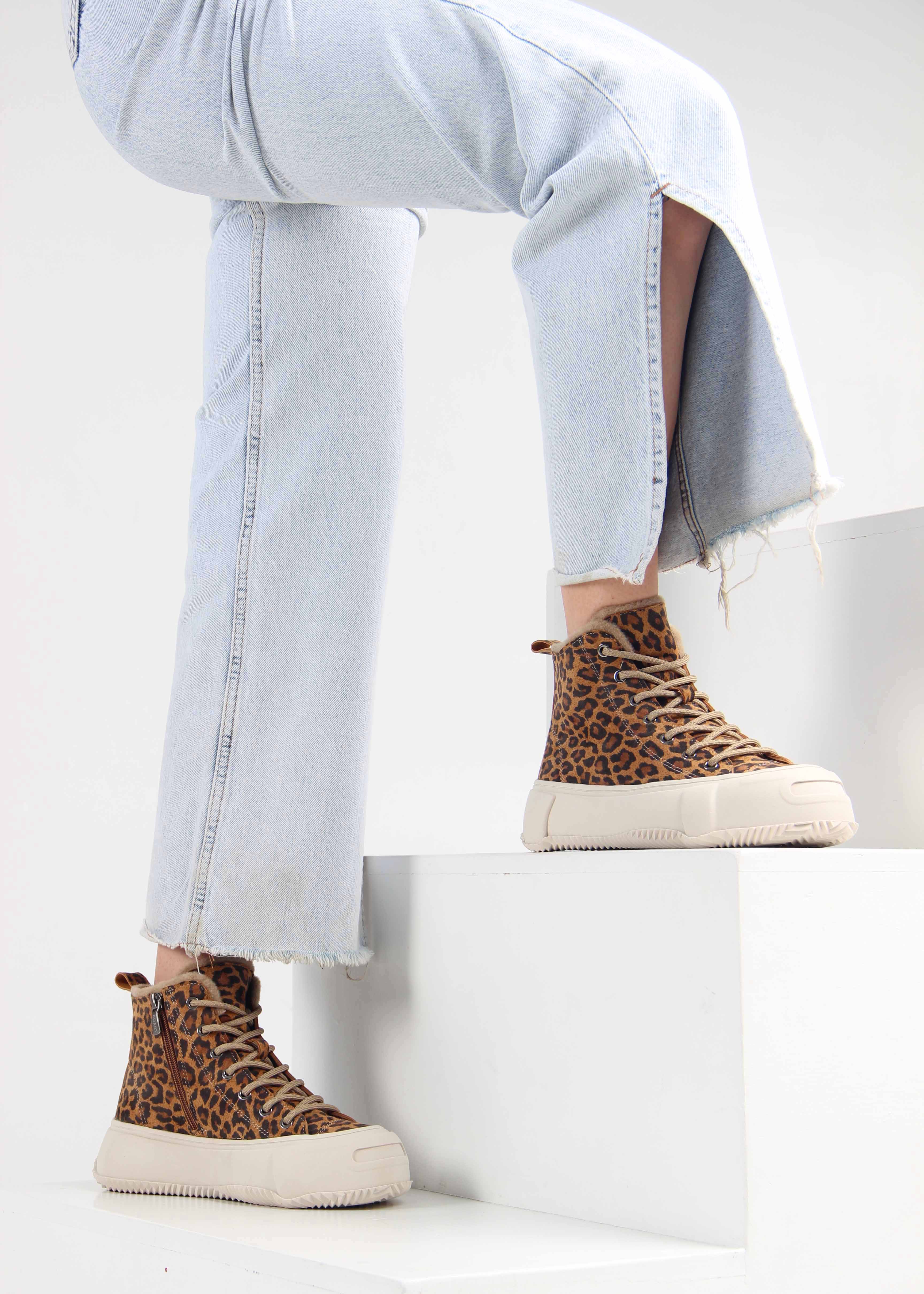 картинка Ботинки ED'ART 217.PODYUM151'be. коричневый леопард замша от интернет магазина