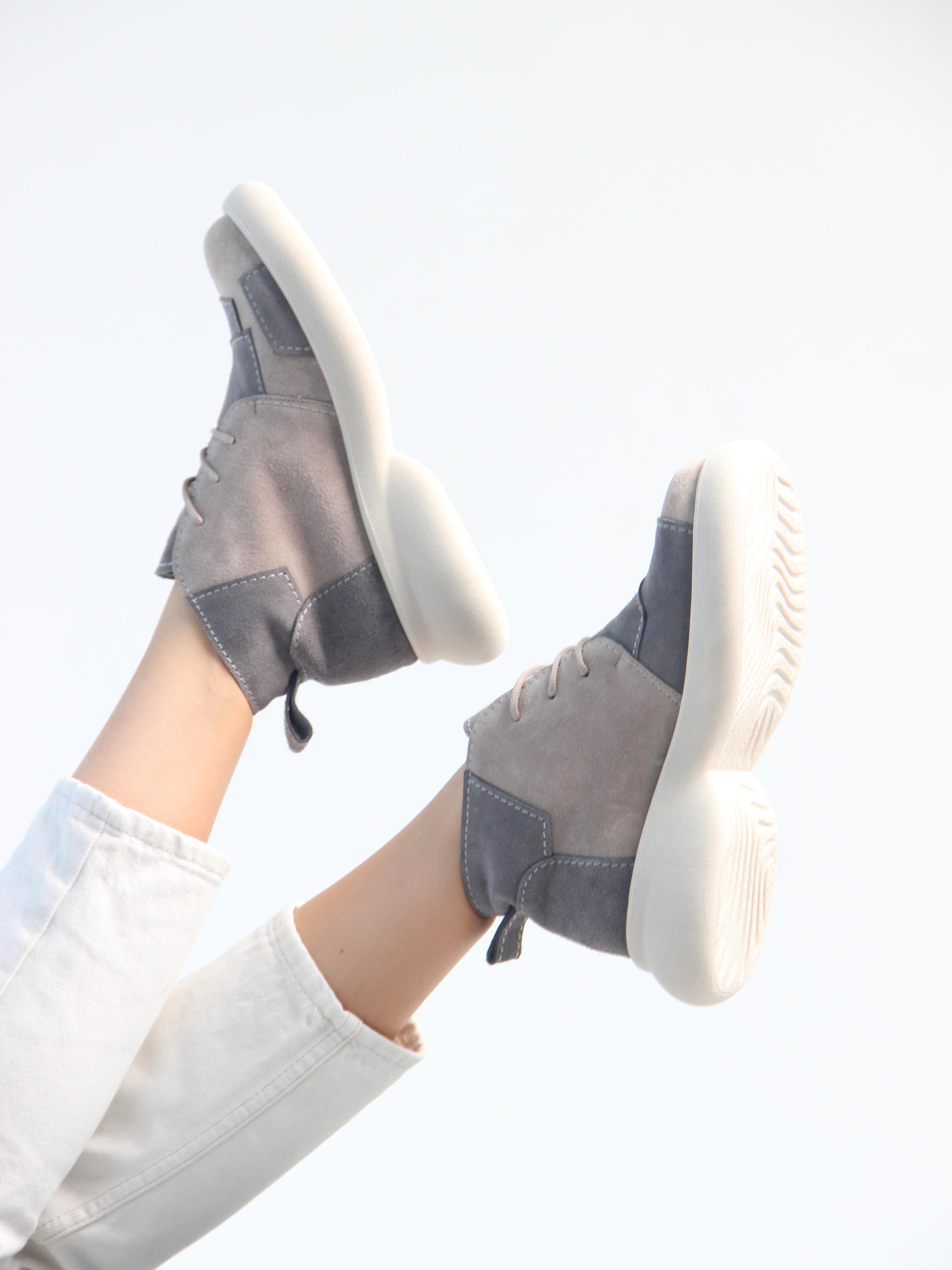 картинка Ботинки  ED'ART 305.927'be. ваниль серый  замша от интернет магазина