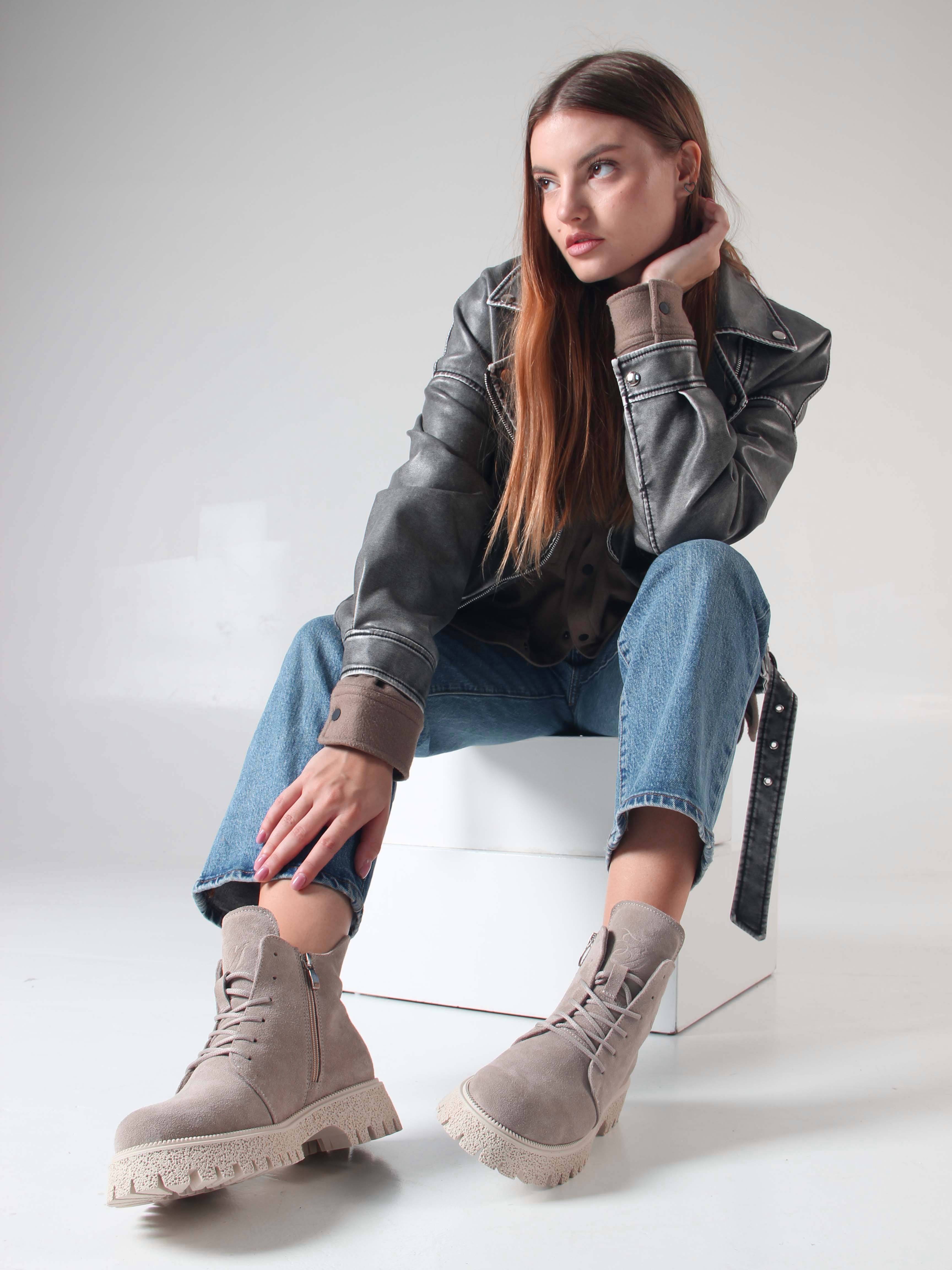 картинка Ботинки ED'ART 228.V.1541'be. Каменный замша от интернет магазина