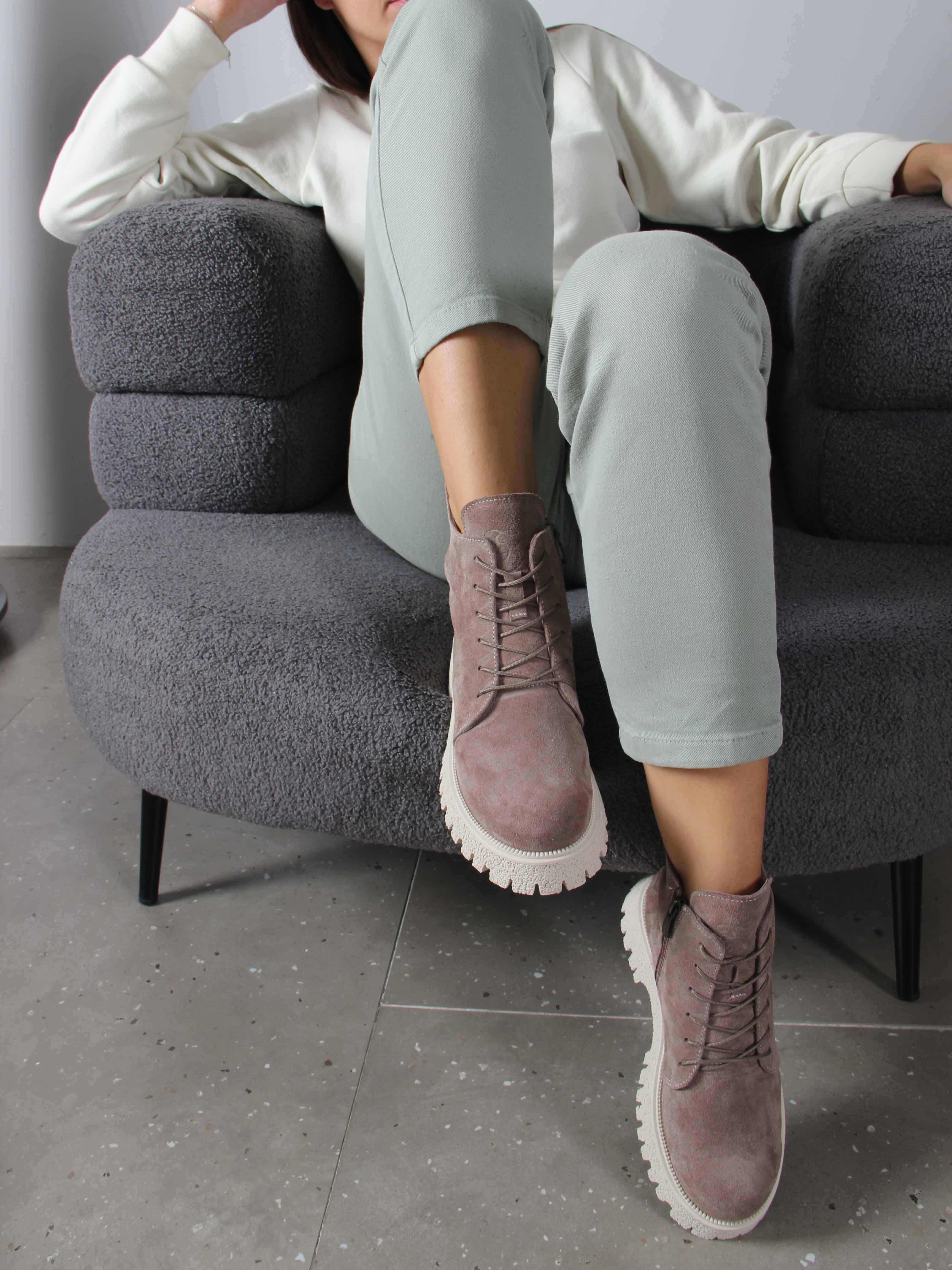 картинка Ботинки ED'ART 228.V.1541'be. Капучино замша от интернет магазина