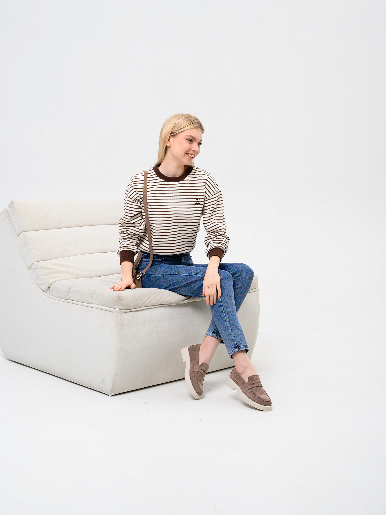 картинка Лоферы туфли ED'ART 176.1593'be. Капучино замша от интернет магазина