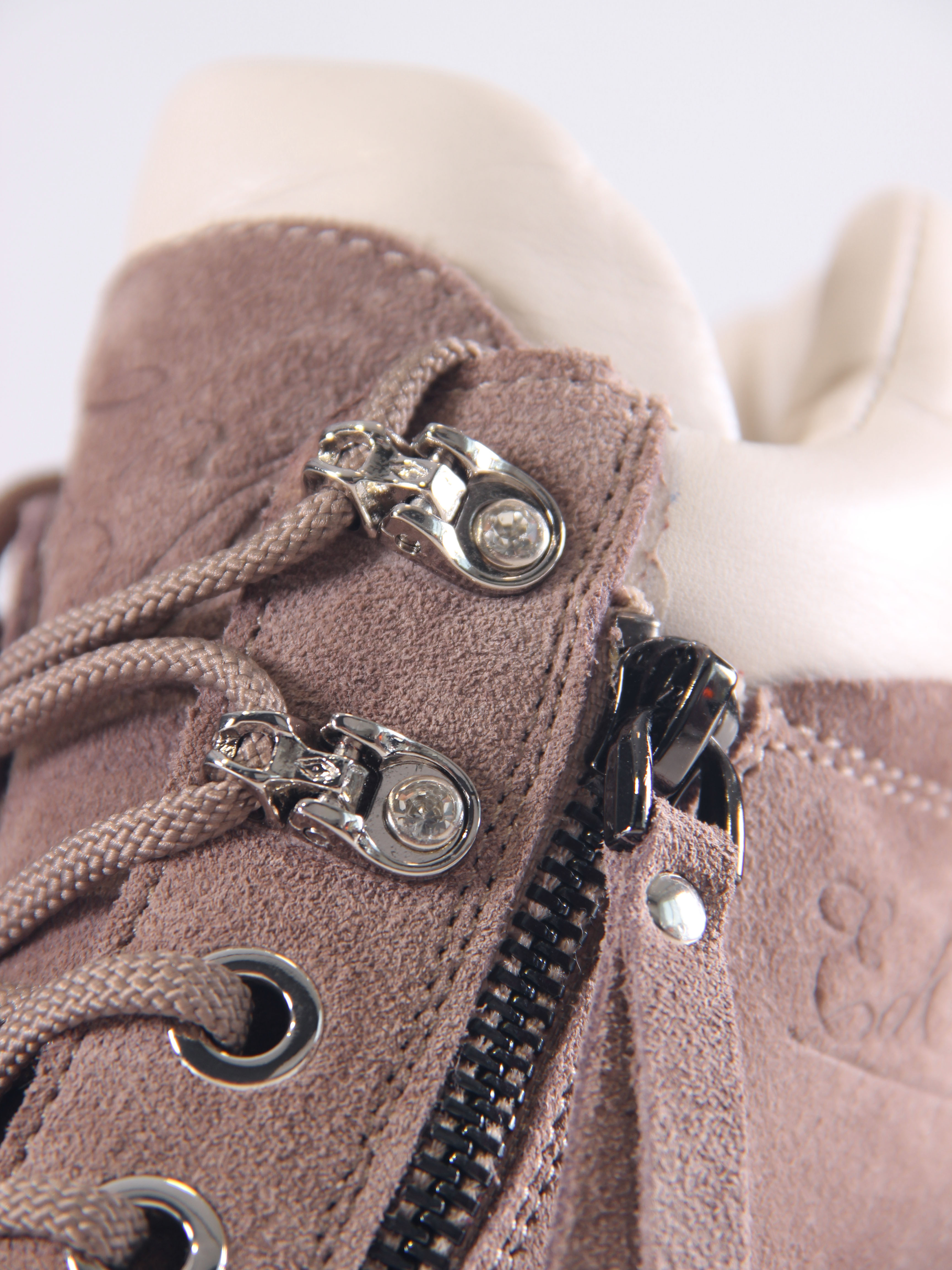 картинка Ботинки ED'ART 261.uno9'br. Капучино замша+бежевый от интернет магазина