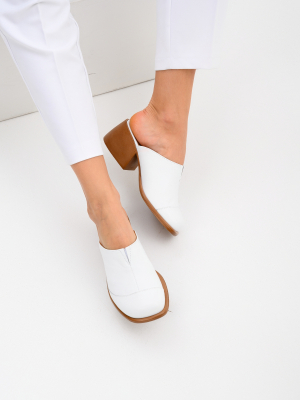 Сабо кожаные белые