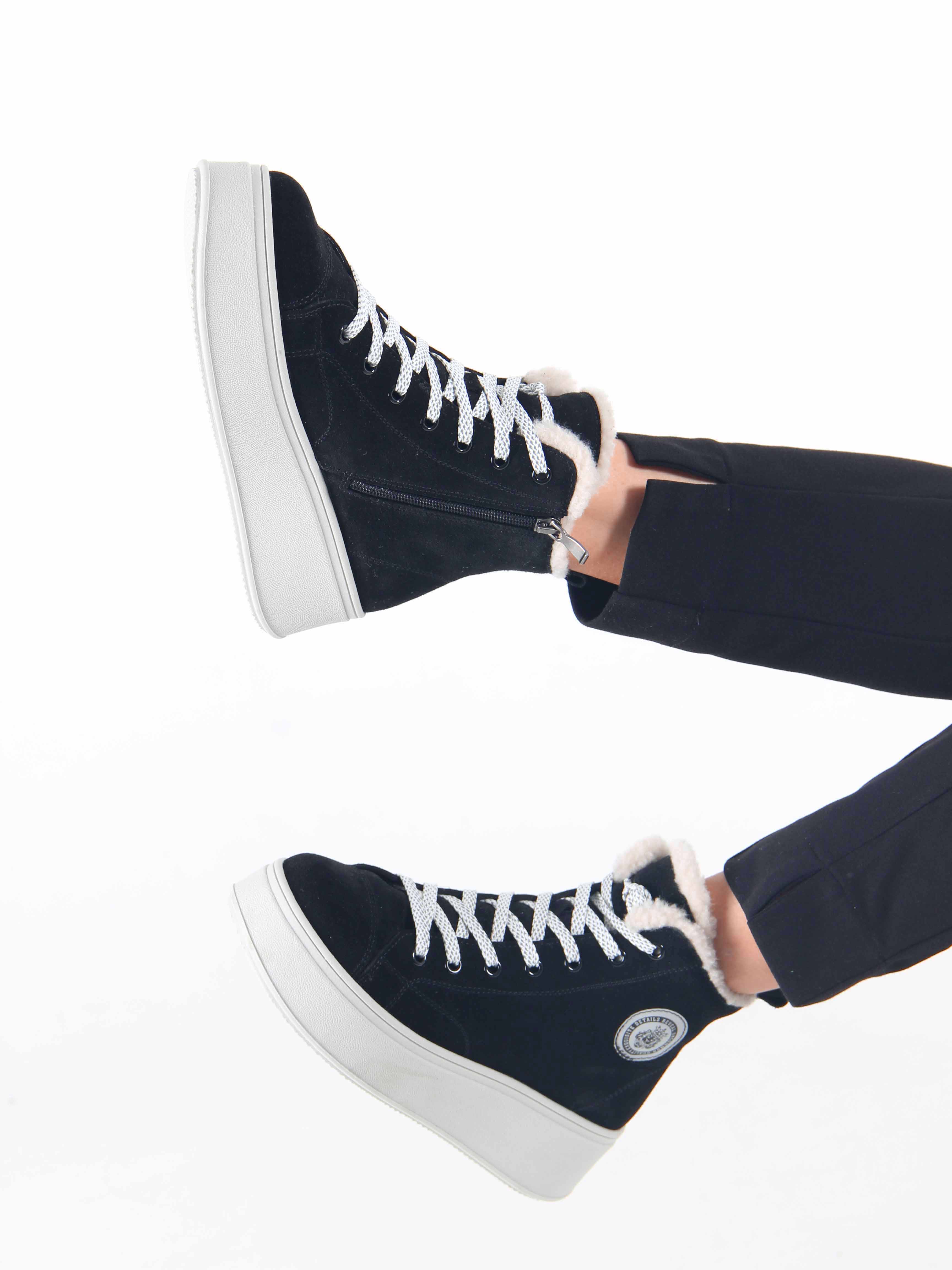 картинка Ботинки ED'ART 217.ALTA'gr. черный замша R от интернет магазина