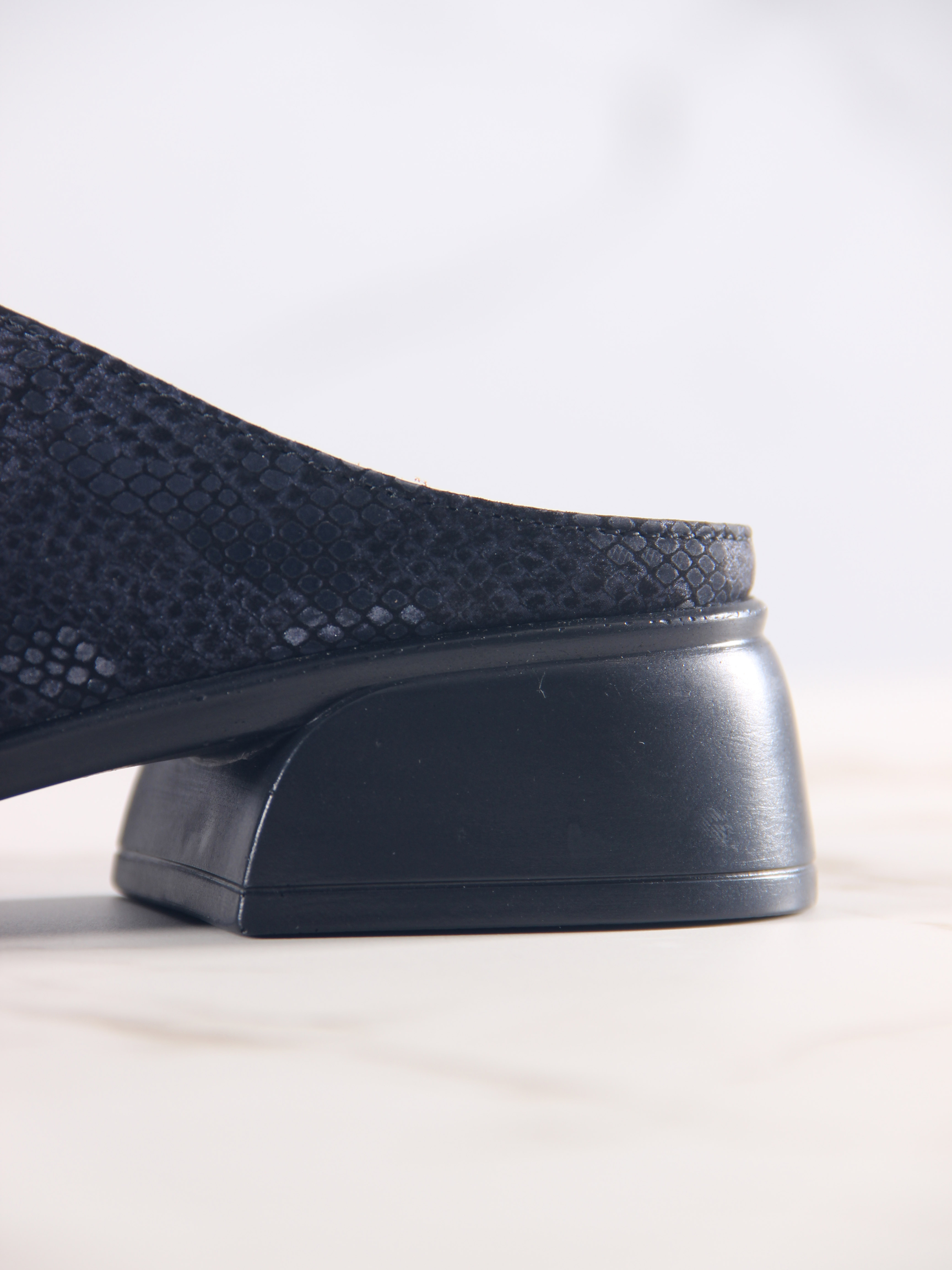 картинка Сабо ED'ART 3200.25294'bl.Синяя мамба от интернет магазина