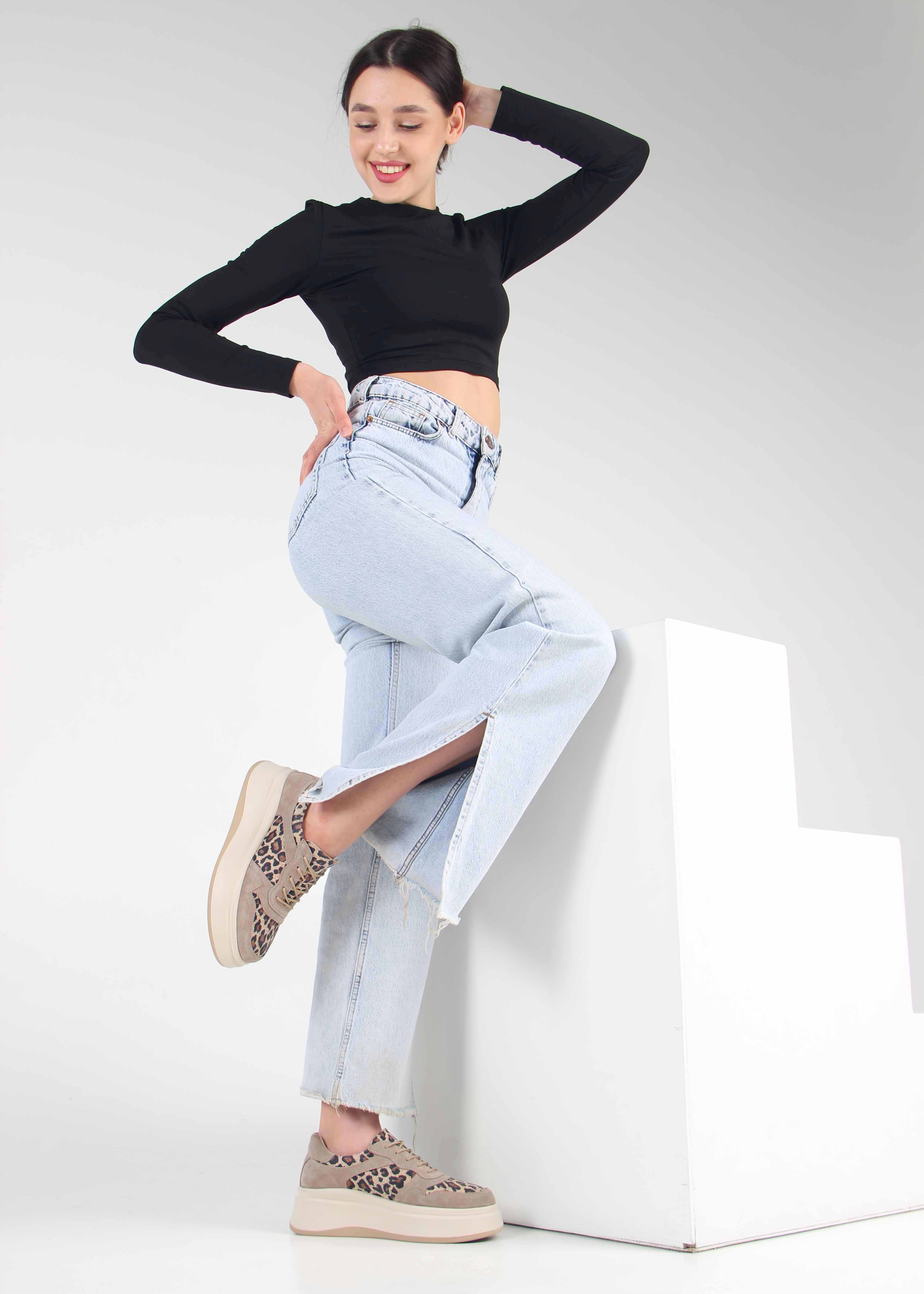 картинка Кроссовки ED'ART 149.24916'be. бежевый леопард ваниль замша от интернет магазина