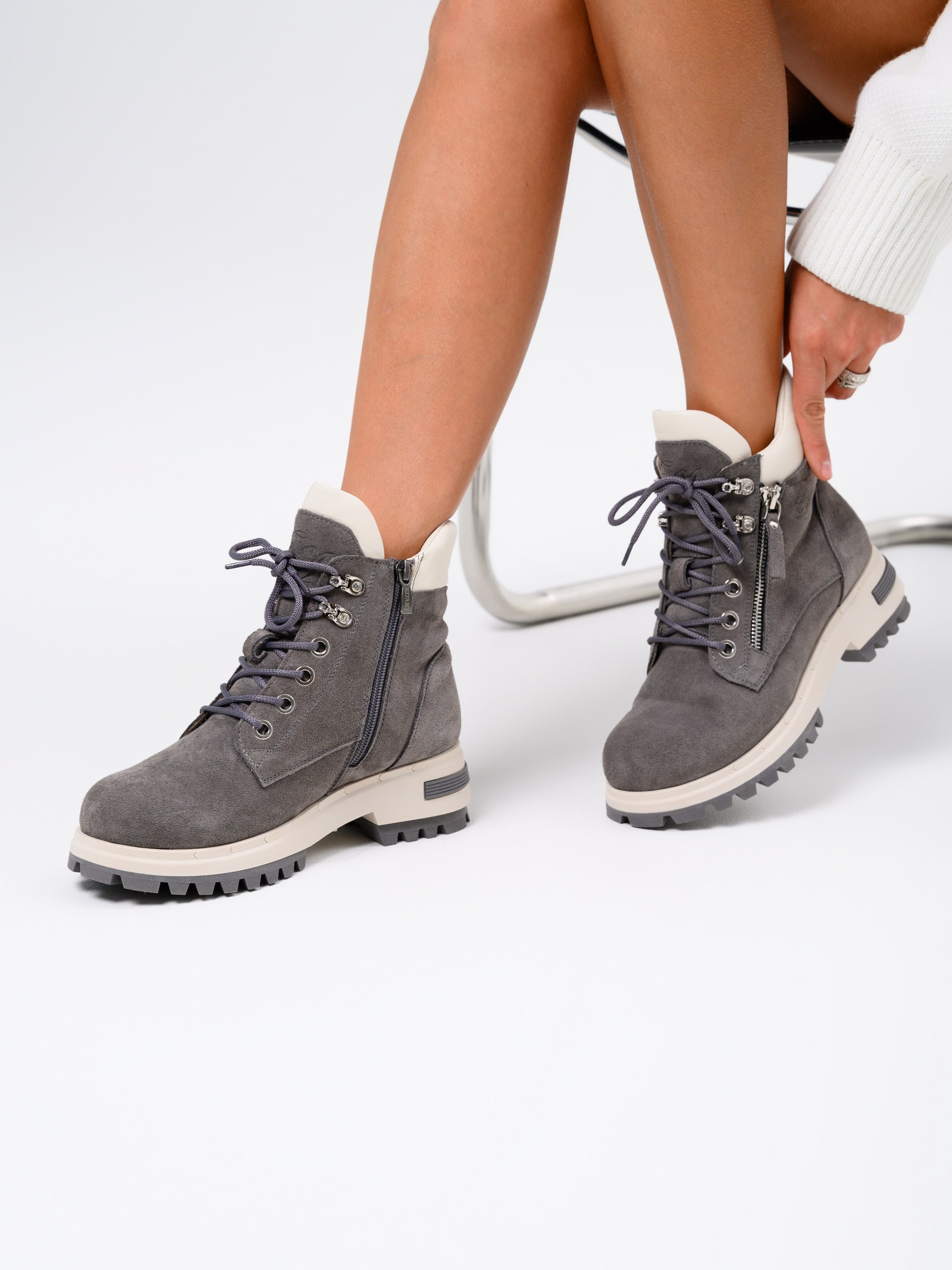 картинка Ботинки ED'ART 261.uno9'gr. Серый замок замша+бежевый от интернет магазина