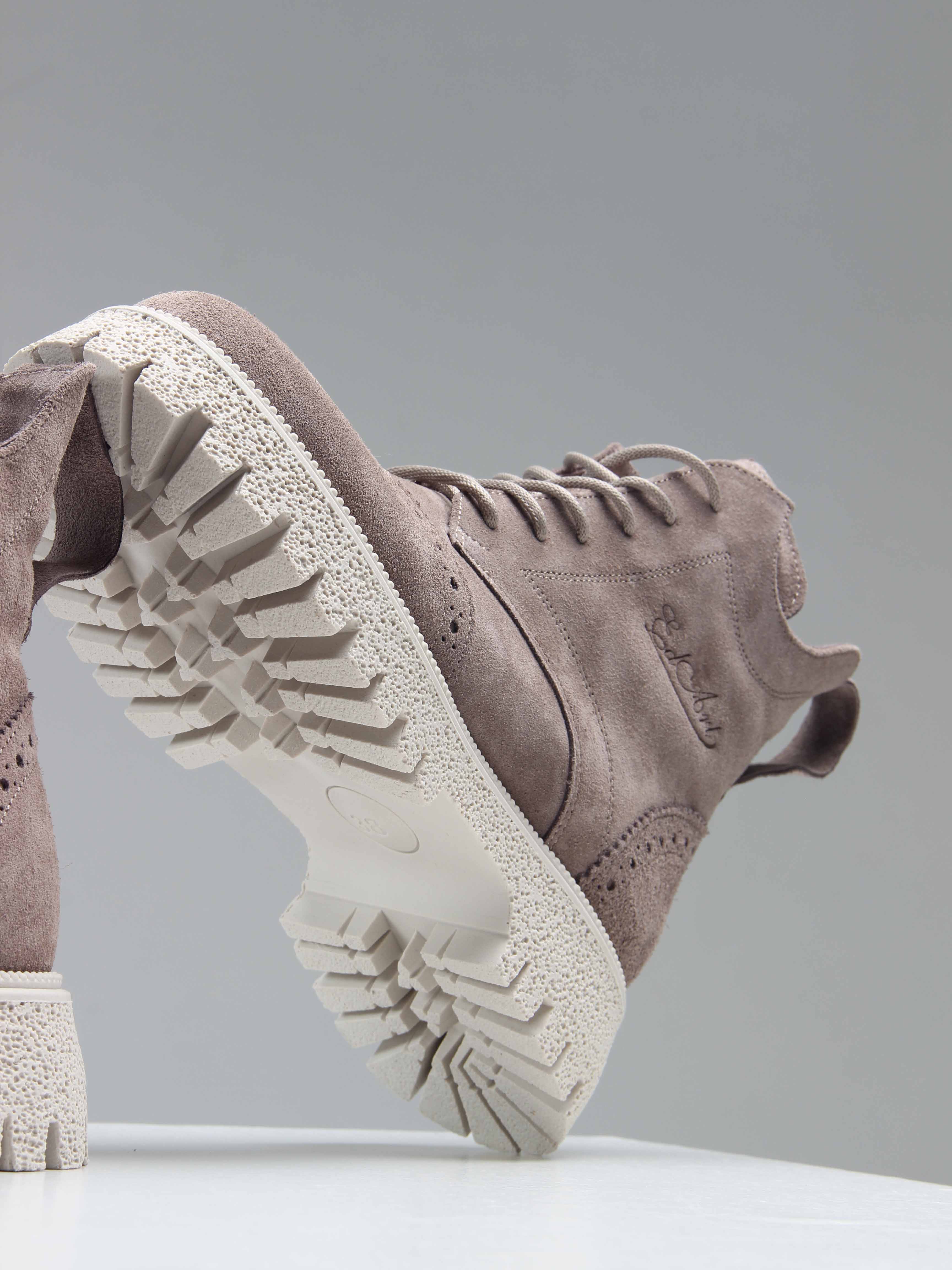 картинка Ботинки ED'ART 338.1541'be. капучино замша от интернет магазина