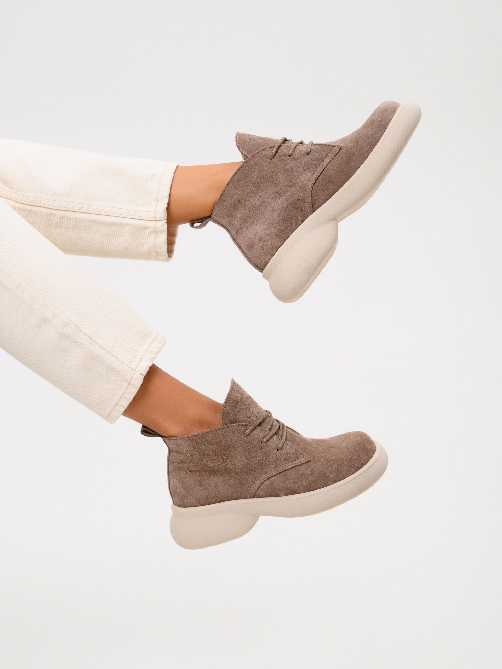 картинка Ботинки ED'ART 308.927'be. капучино замша от интернет магазина