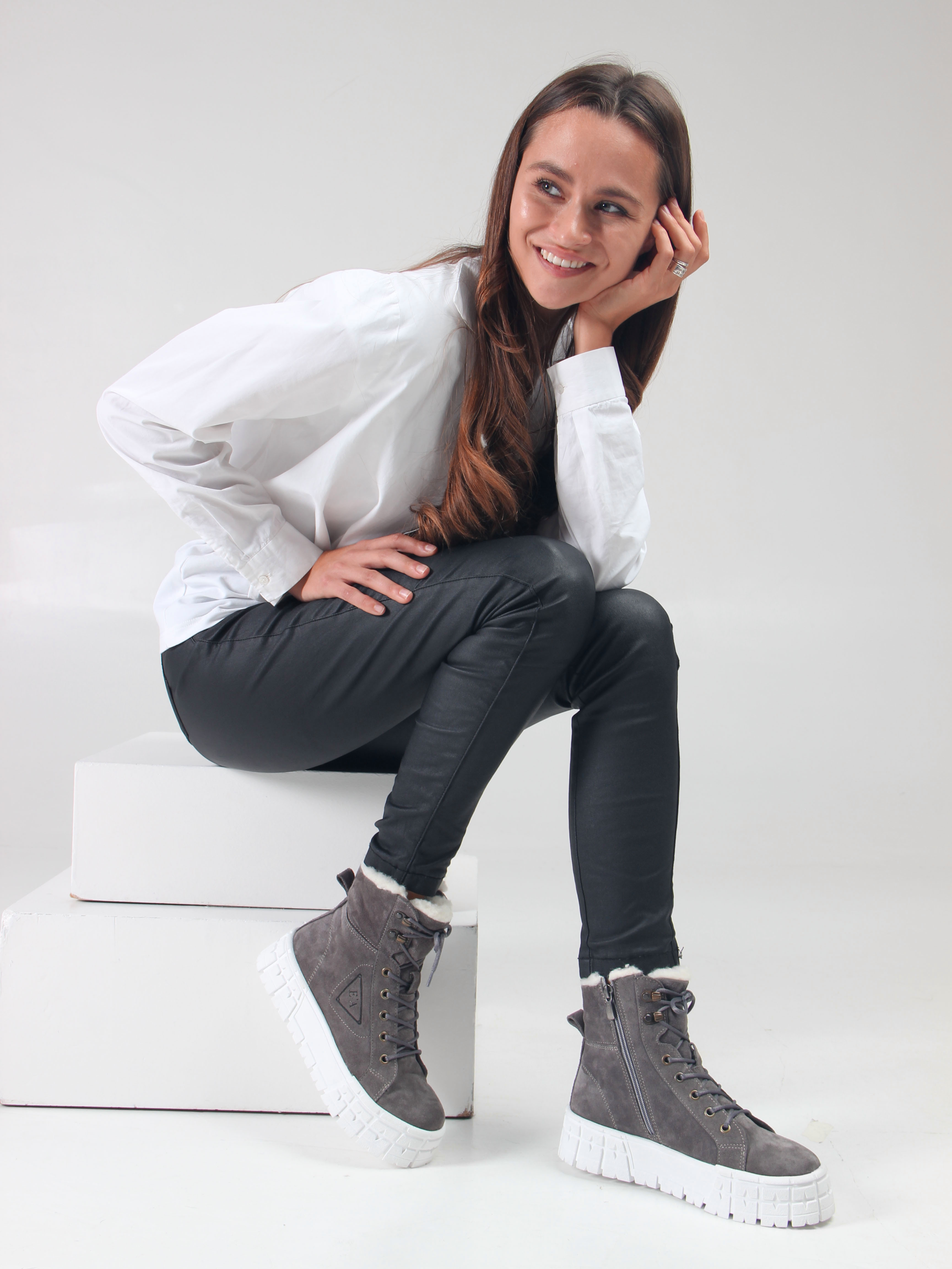 картинка Ботинки ED'ART 216.212131'w. серый замок замша от интернет магазина