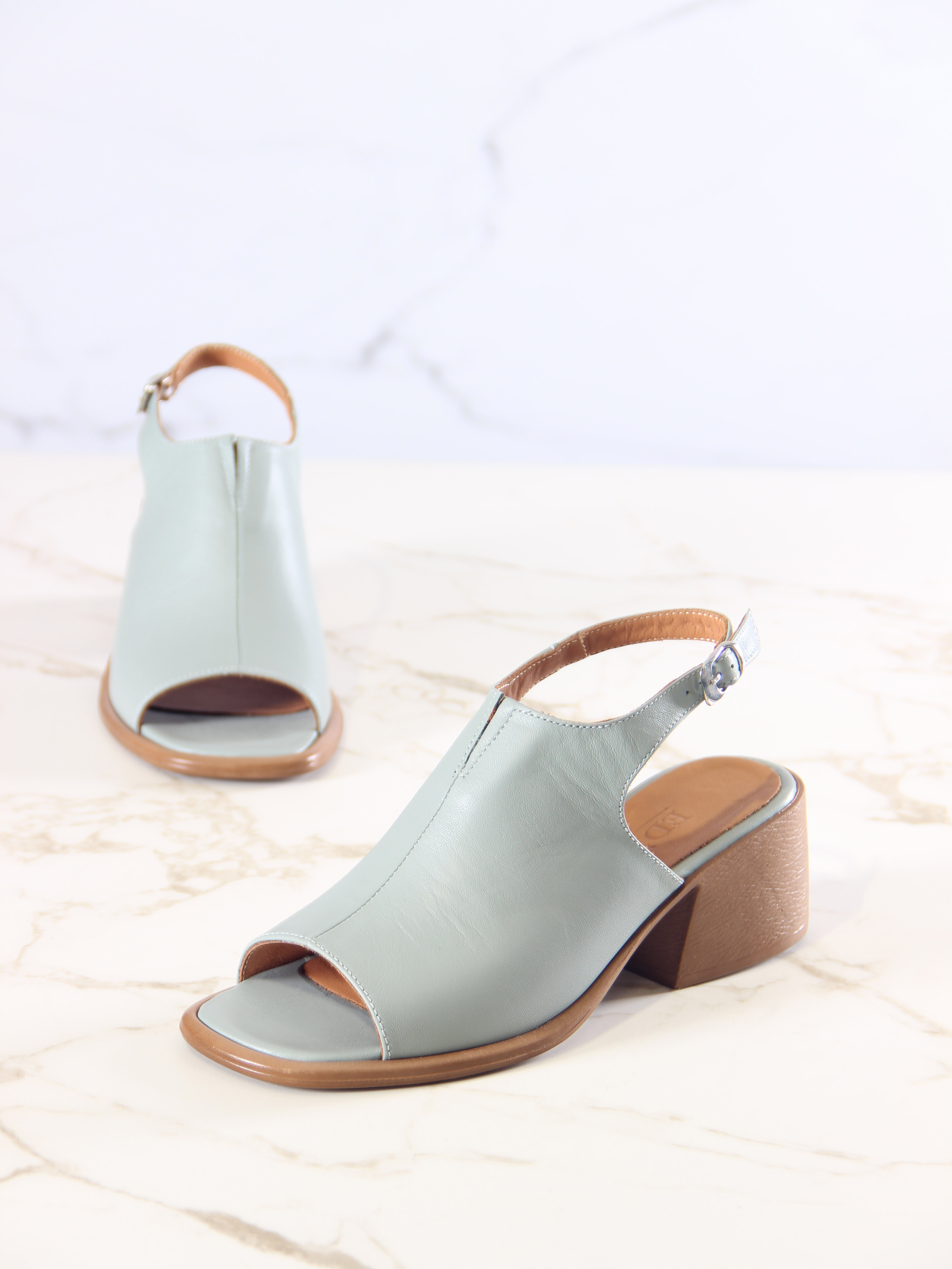 картинка Босоножки ED'ART 4013.23663'bе. Авокадо лион+коричневый от интернет магазина