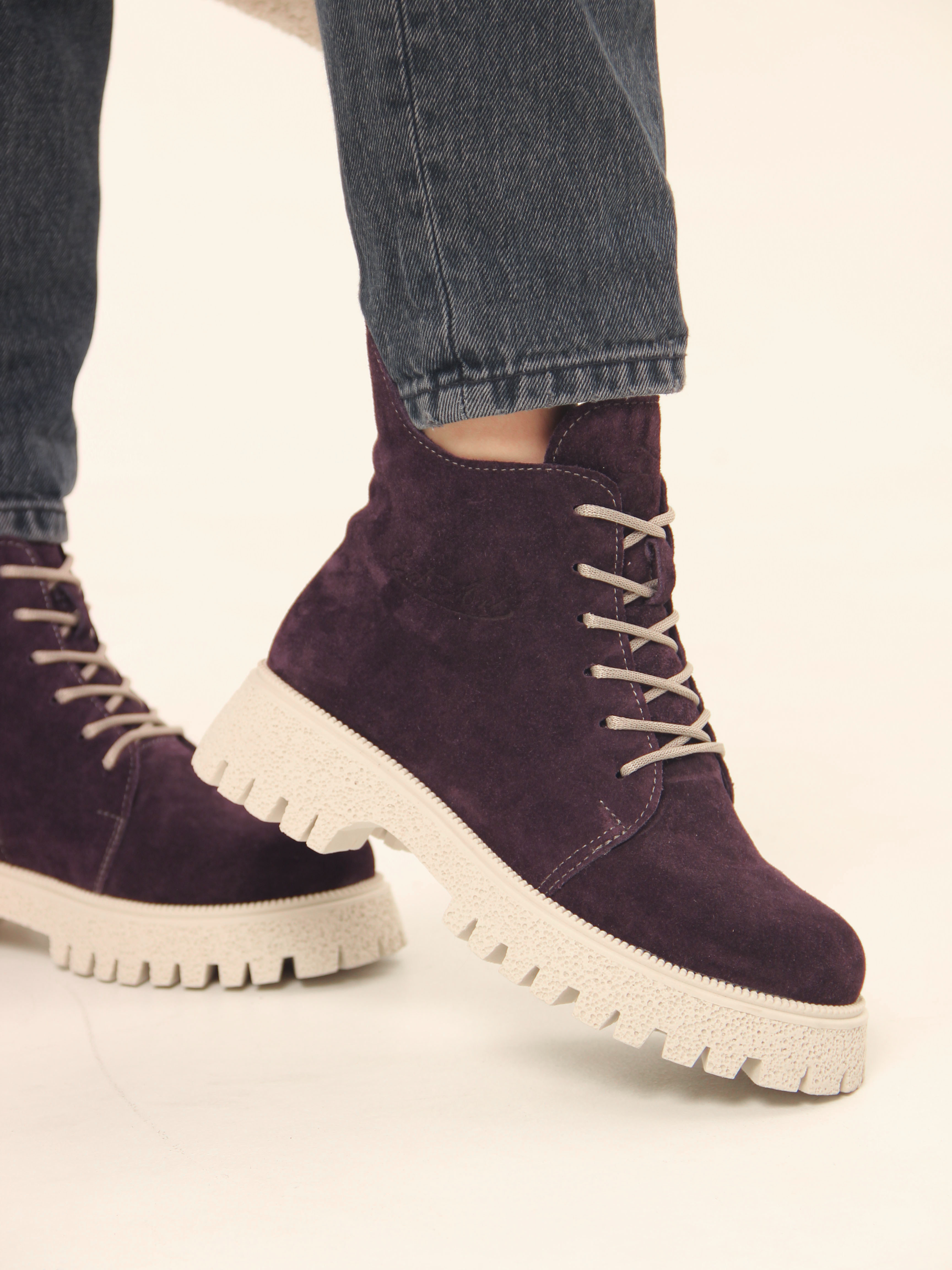 картинка Ботинки ED'ART 228.V.1541'be. сливовая замша от интернет магазина