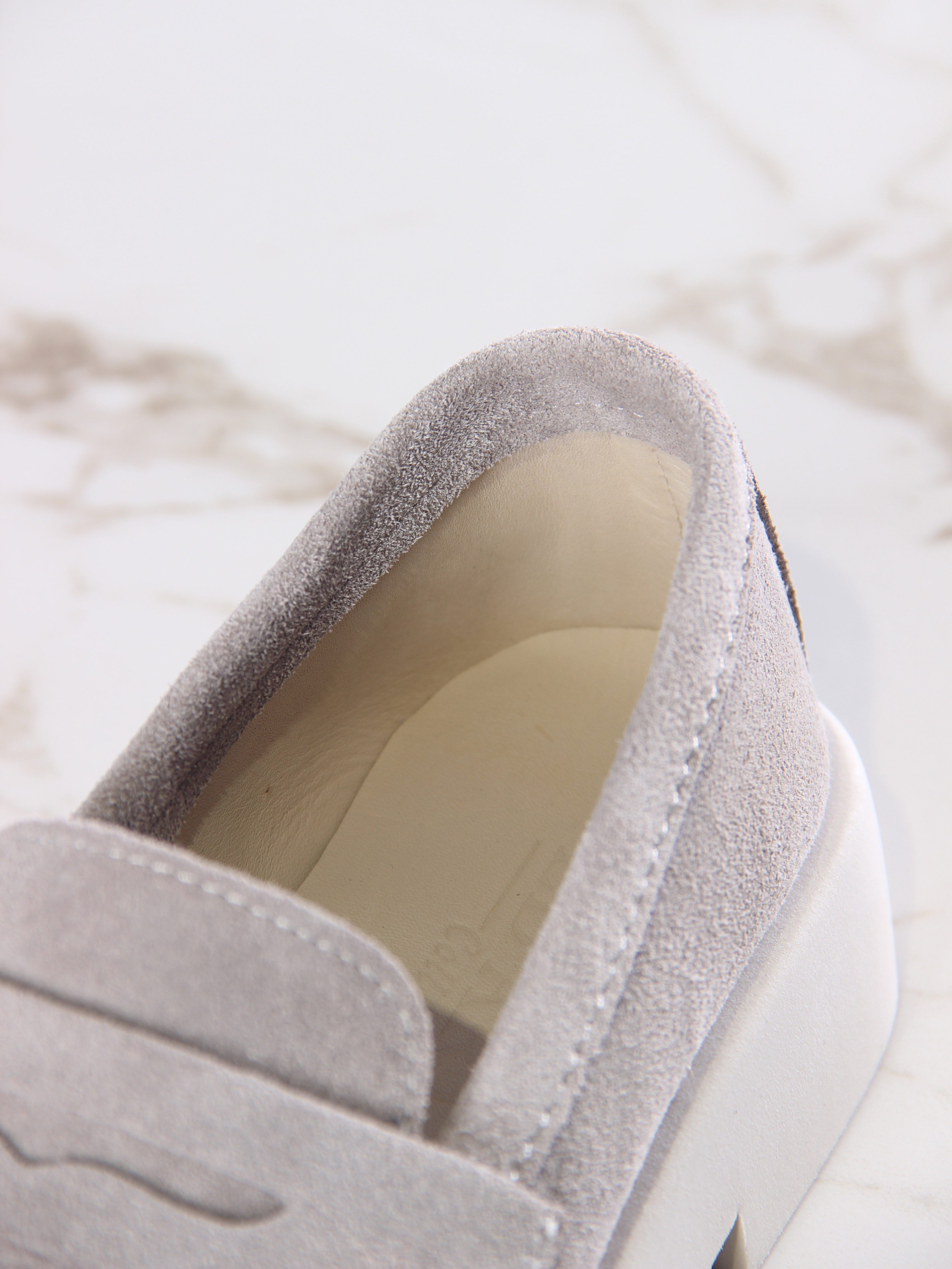 картинка Лоферы туфли ED'ART 176.1593'be. Каменный замша от интернет магазина