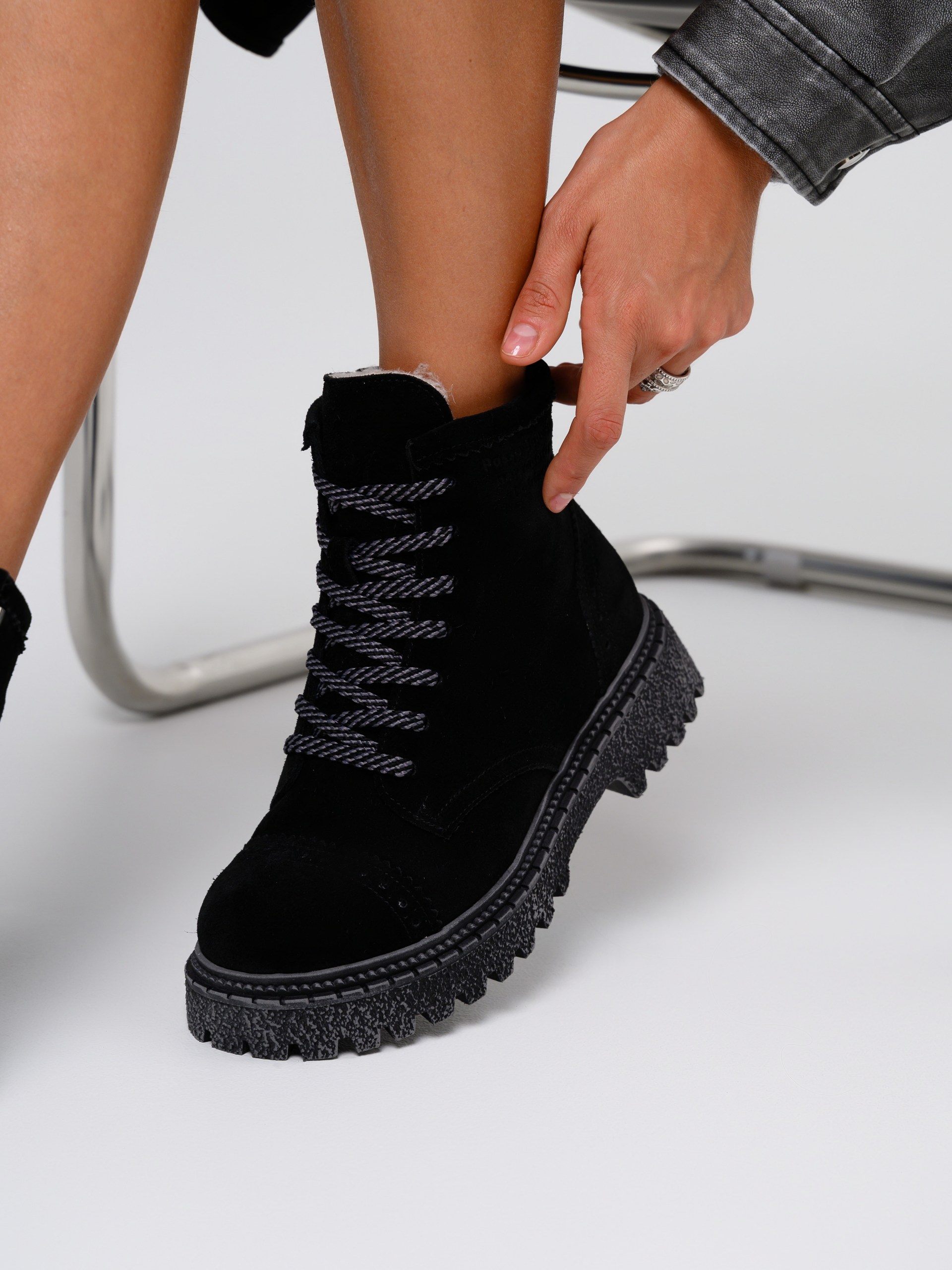 картинка Ботинки ED'ART 319.22511'gr. Черный замша от интернет магазина