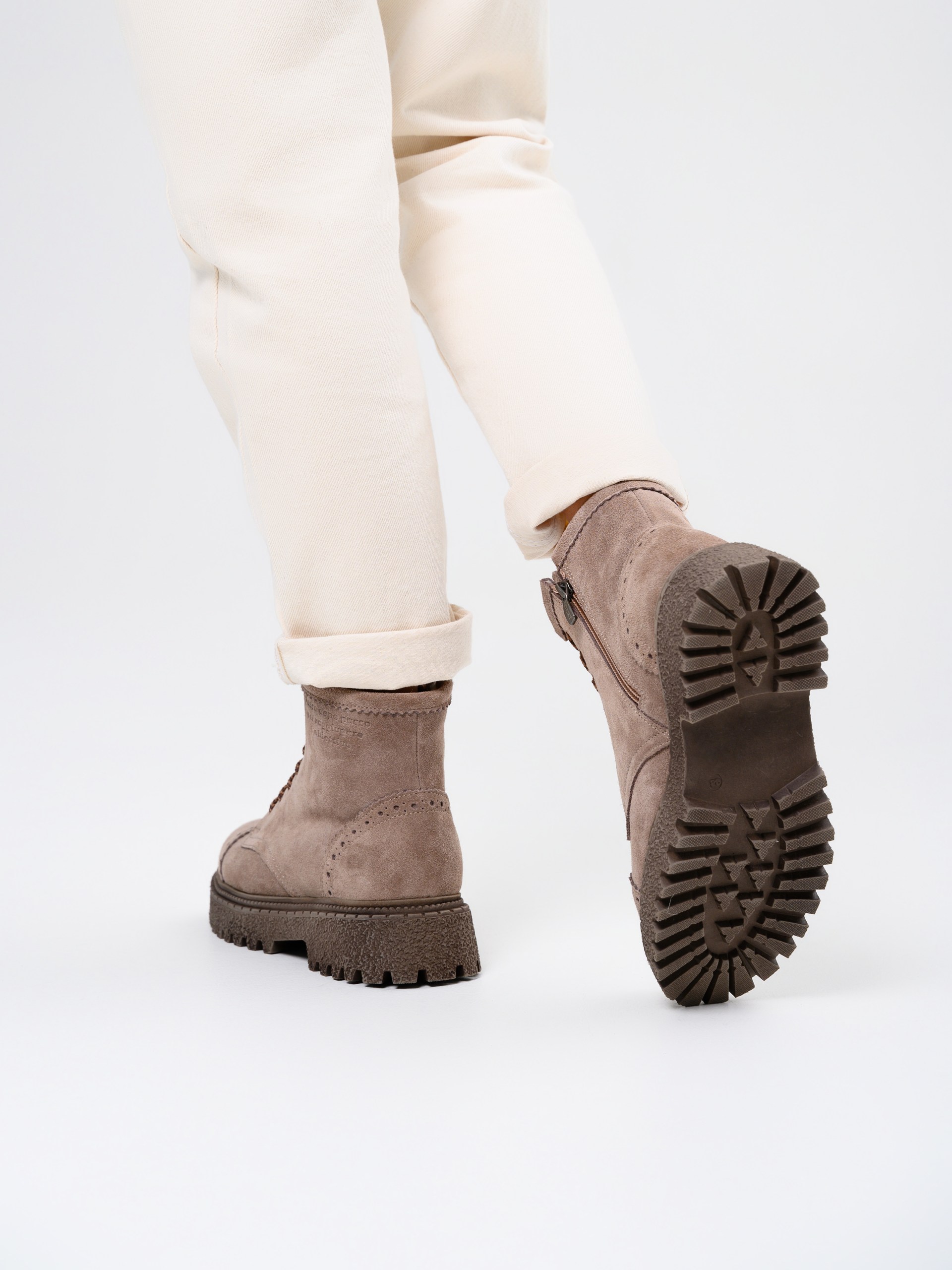 картинка Ботинки ED'ART 319.22511'br. Капучино замша от интернет магазина