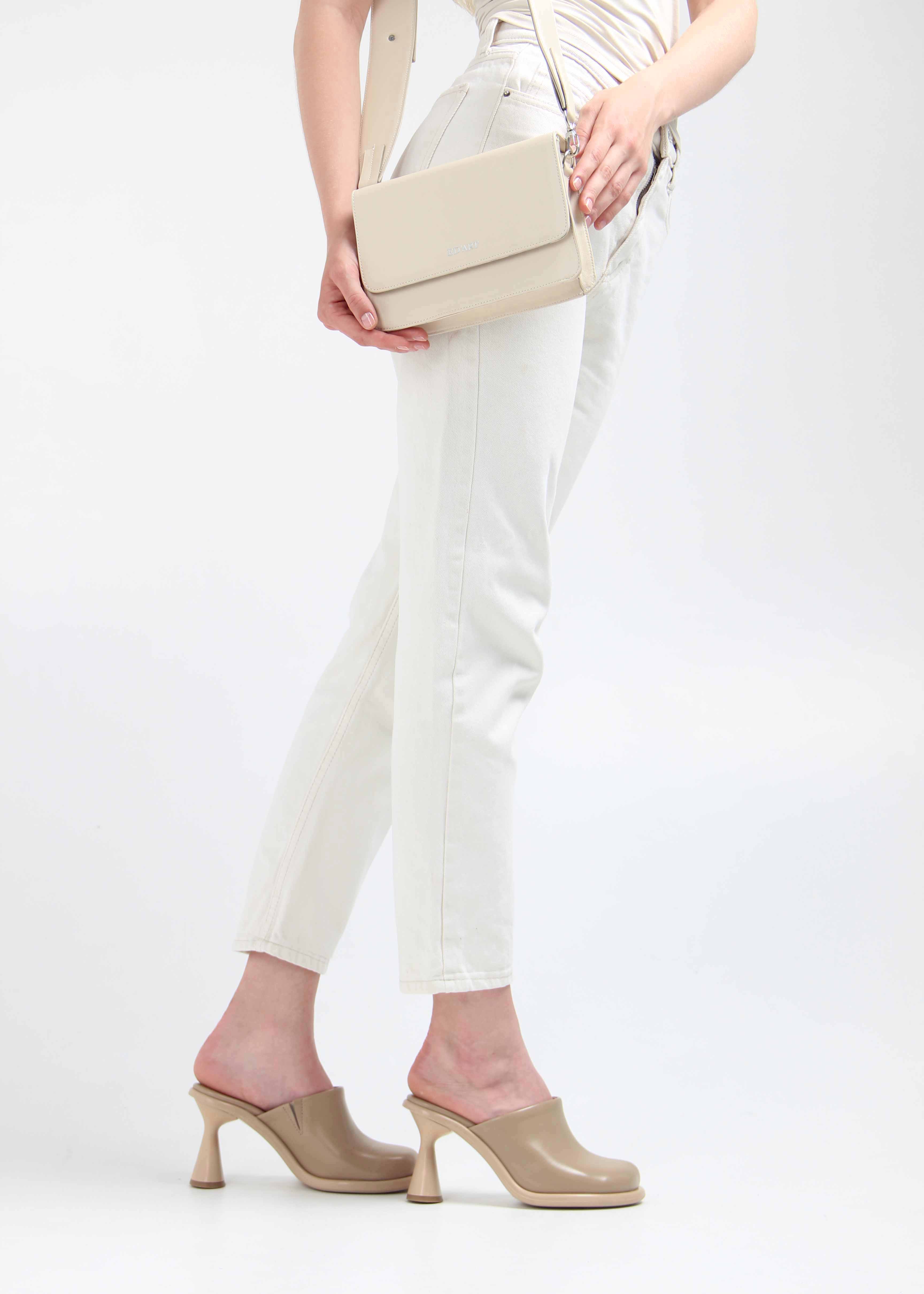 картинка Сабо ED'ART 6112.PODYUM133'be. круассан от интернет магазина