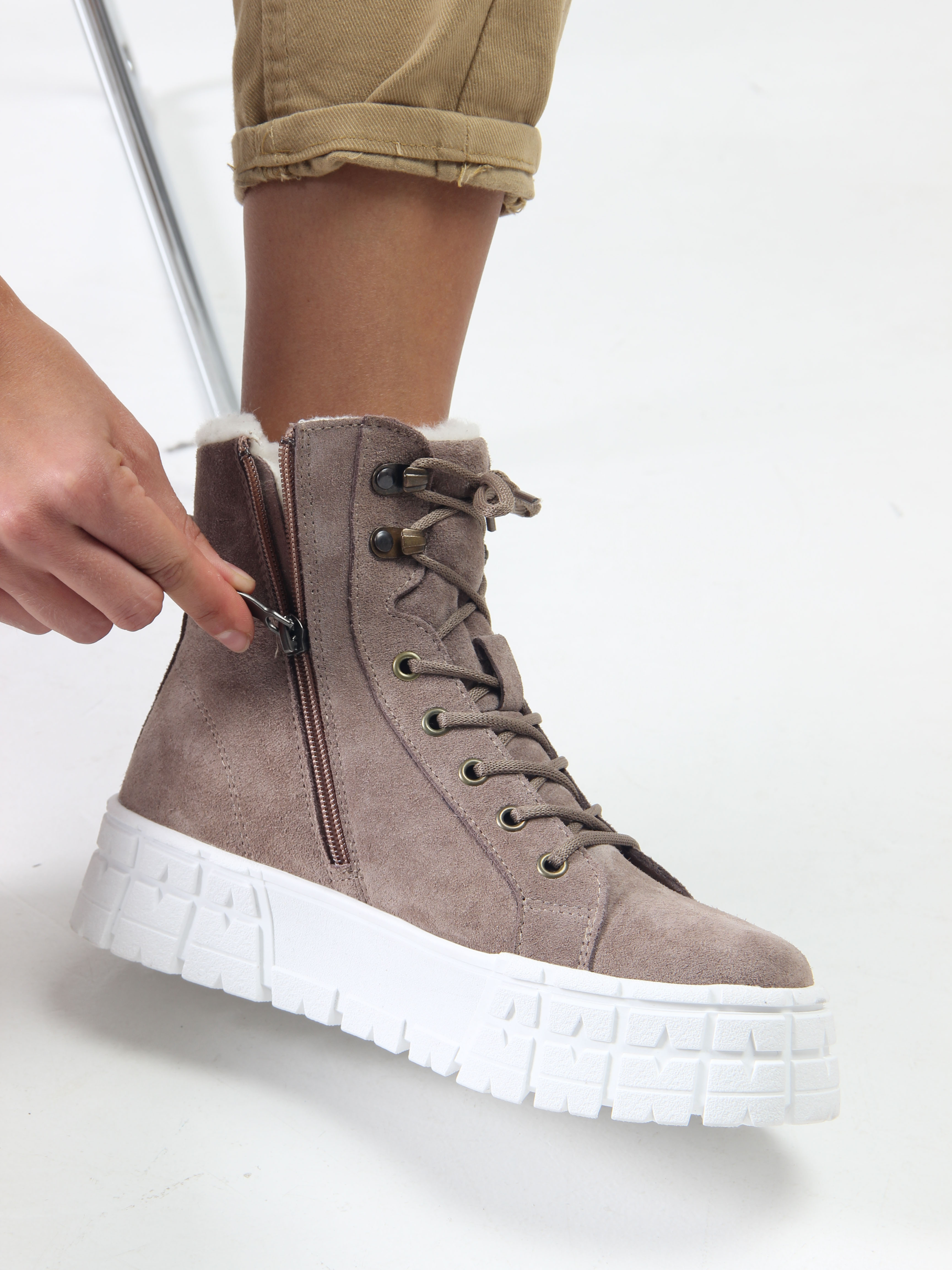 картинка Ботинки ED'ART 216.212131'w. капучино замша от интернет магазина