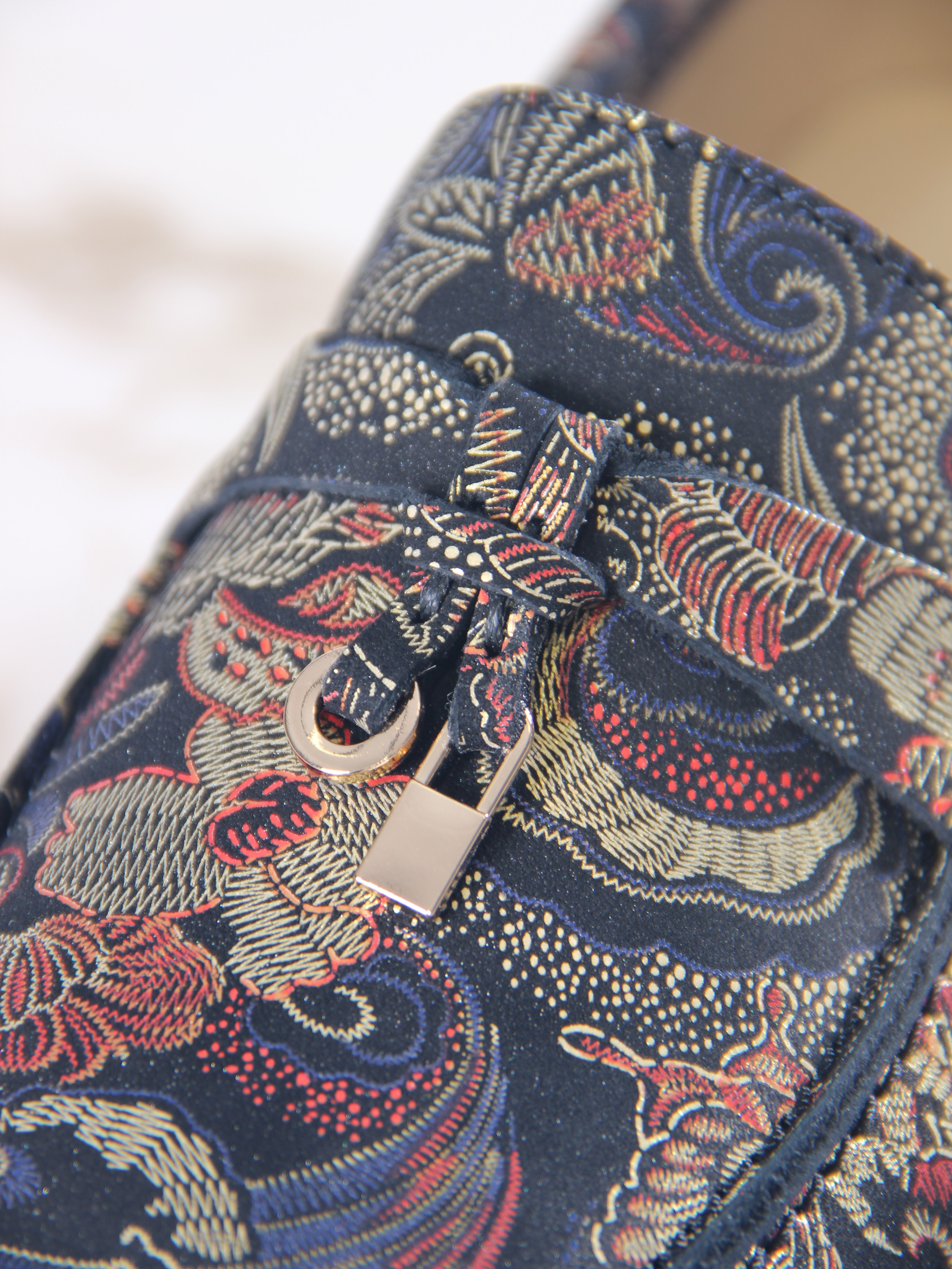 картинка Лоферы ED'ART 170.2614'bl. Черный феникс от интернет магазина