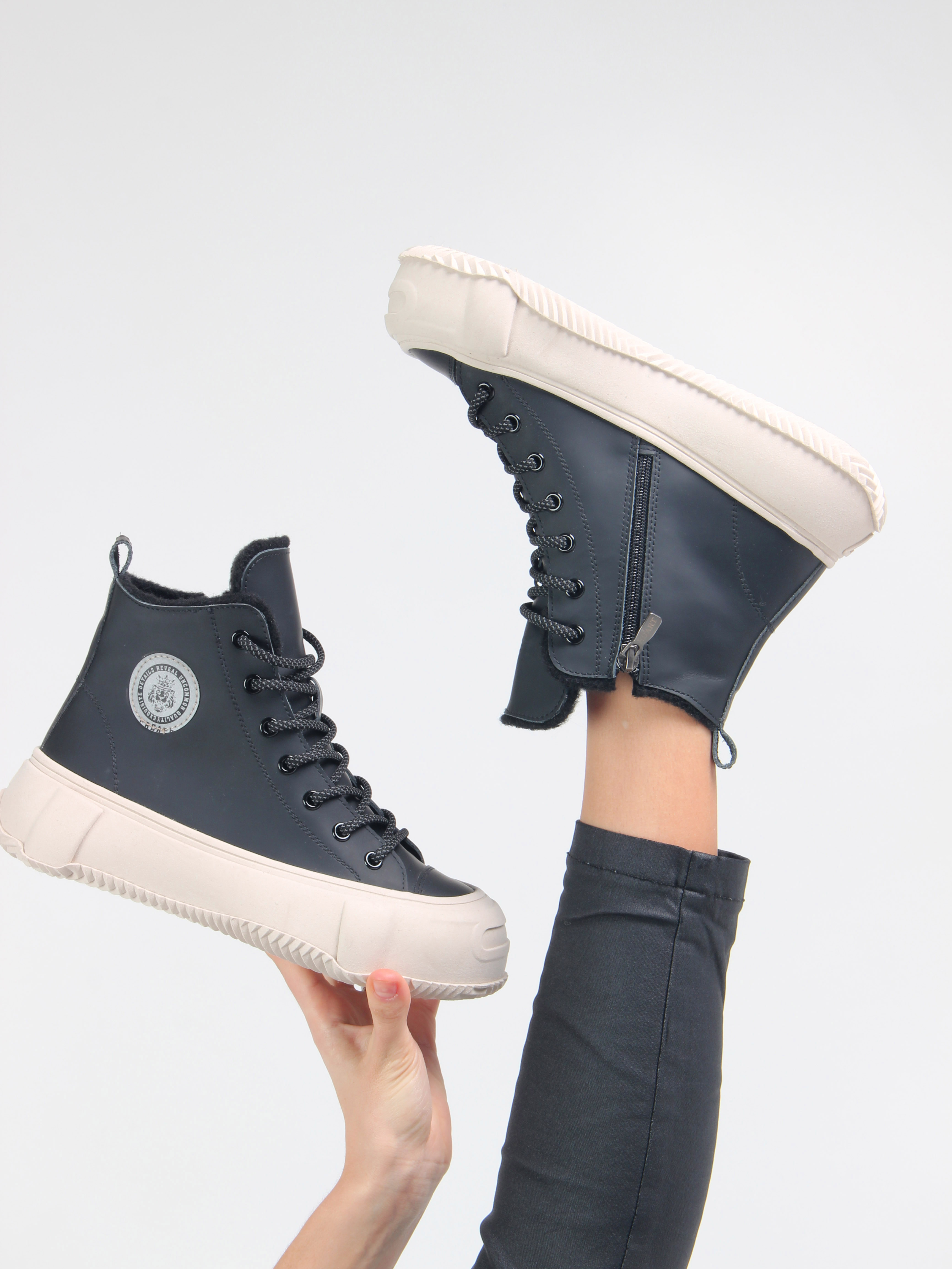 картинка Ботинки ED'ART 217.PODYUM151'be. черный от интернет магазина