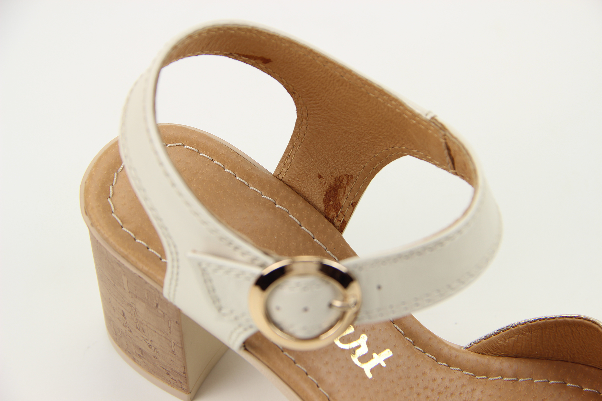 картинка Босоножки ED'ART 6008.624'be.gold-biege R от интернет магазина