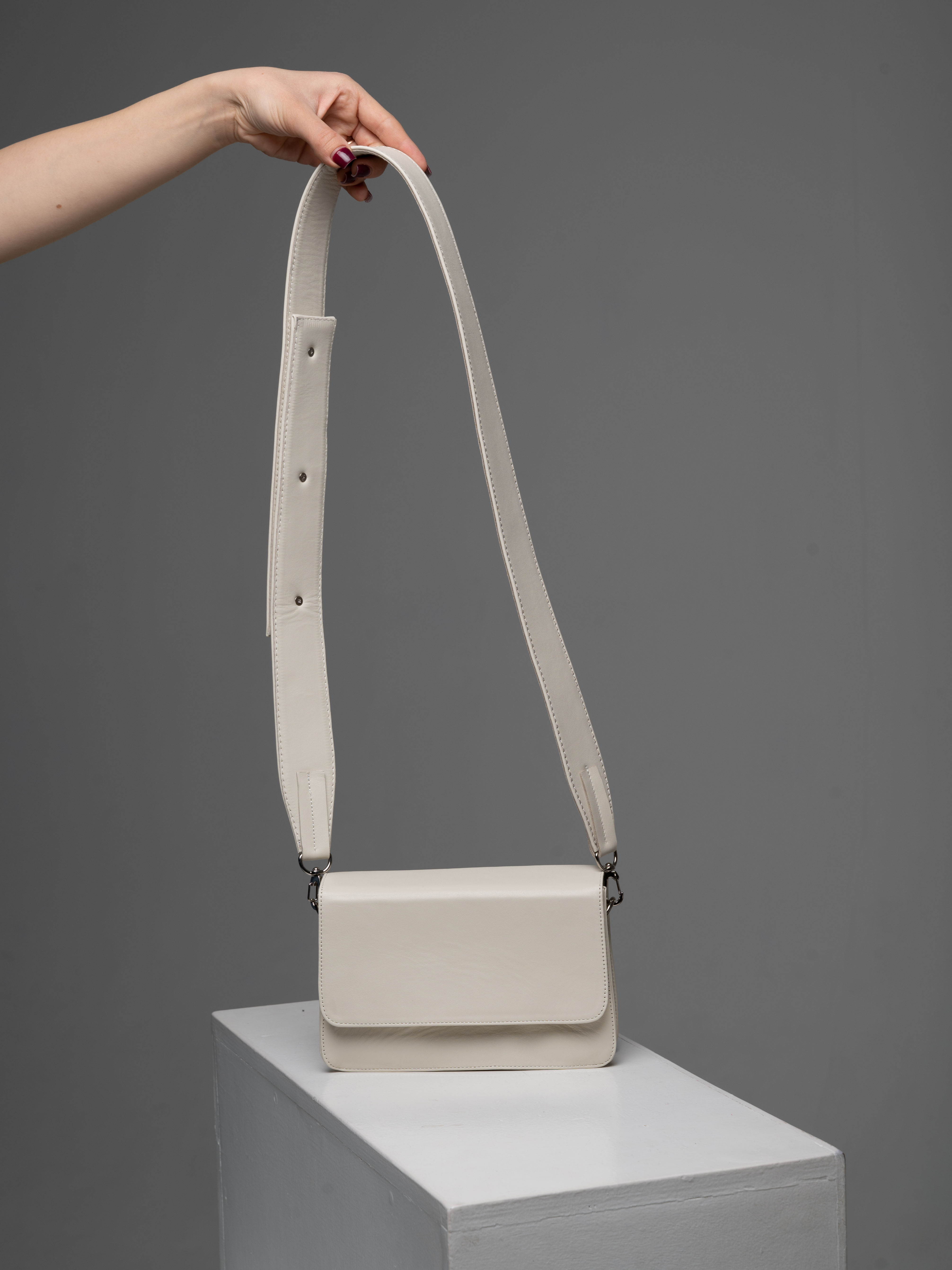 картинка Сумка-клатч ED'ART k08.beige от интернет магазина