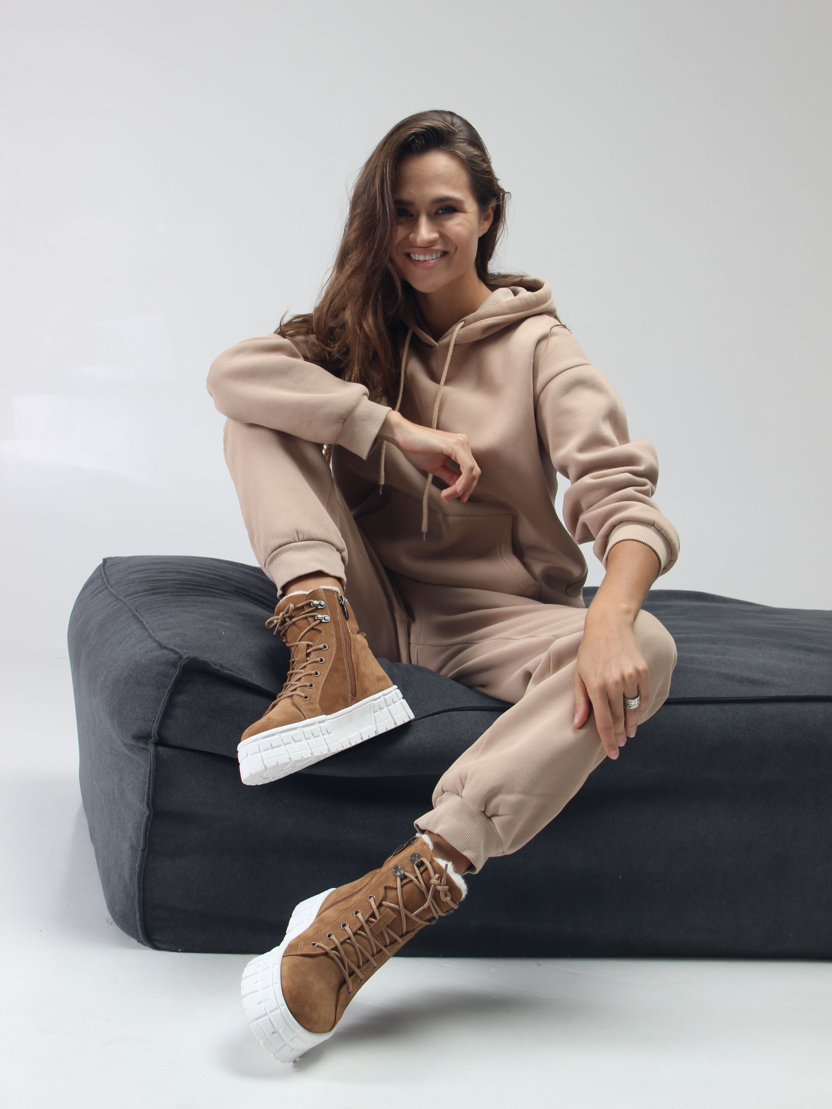 картинка Ботинки ED'ART 216.212131'w. светло-коричневый замша от интернет магазина