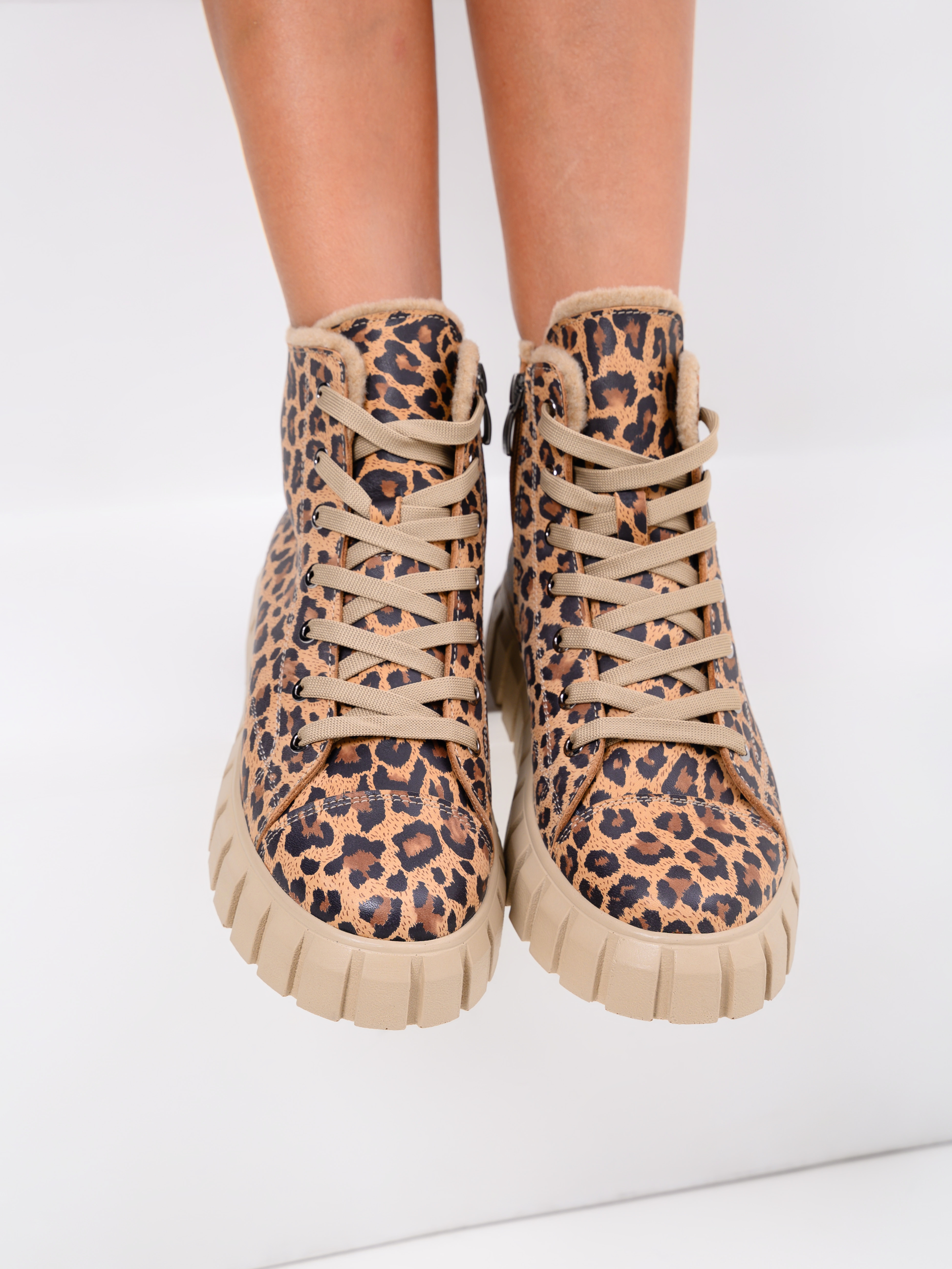 картинка Ботинки ED'ART 217.91505'be. Коричневый леопард от интернет магазина