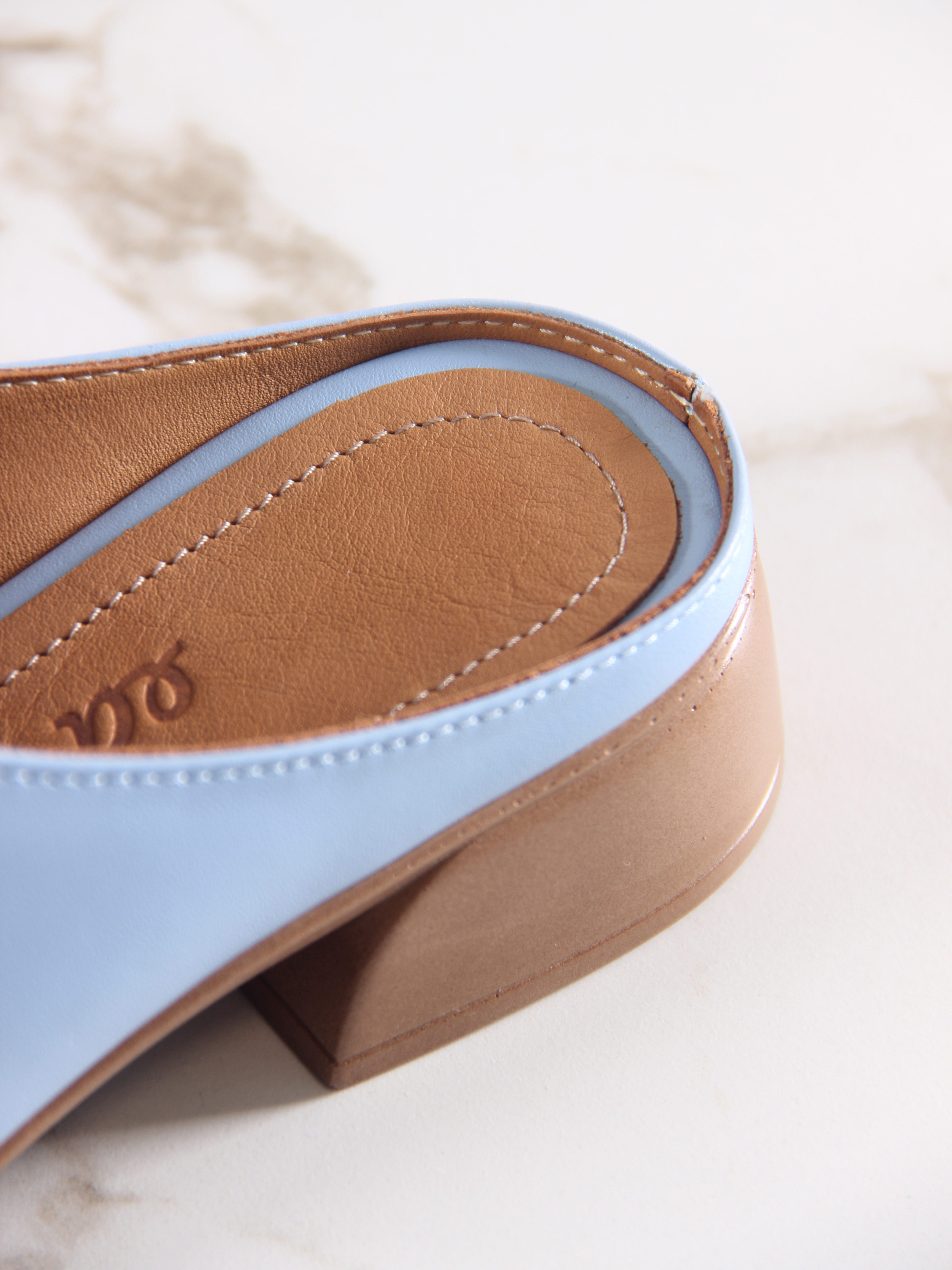 картинка Сабо ED'ART 3200.25294'br. Голубой от интернет магазина