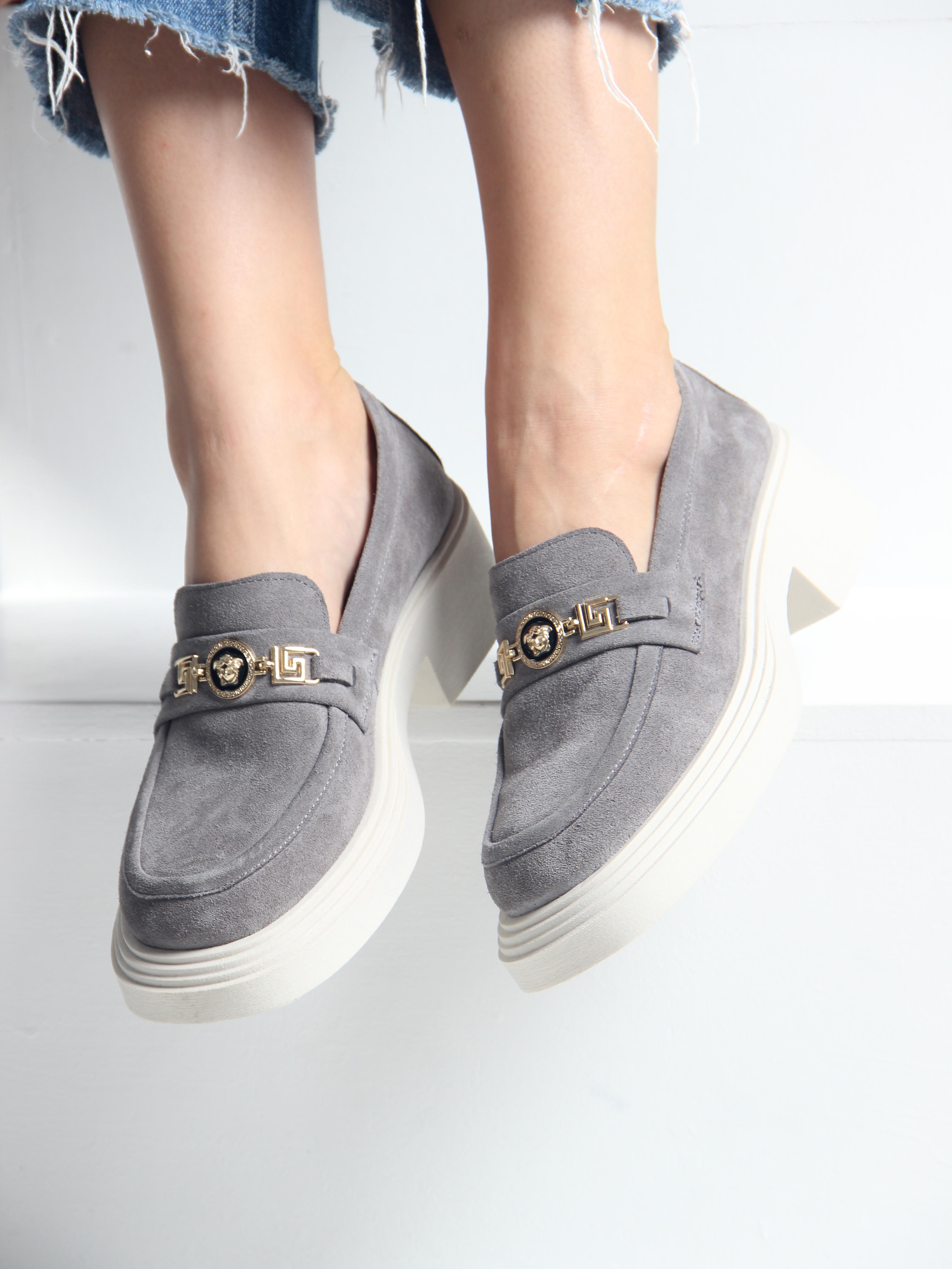 картинка Лоферы туфли ED'ART 173.1453'be. серый замок замша от интернет магазина