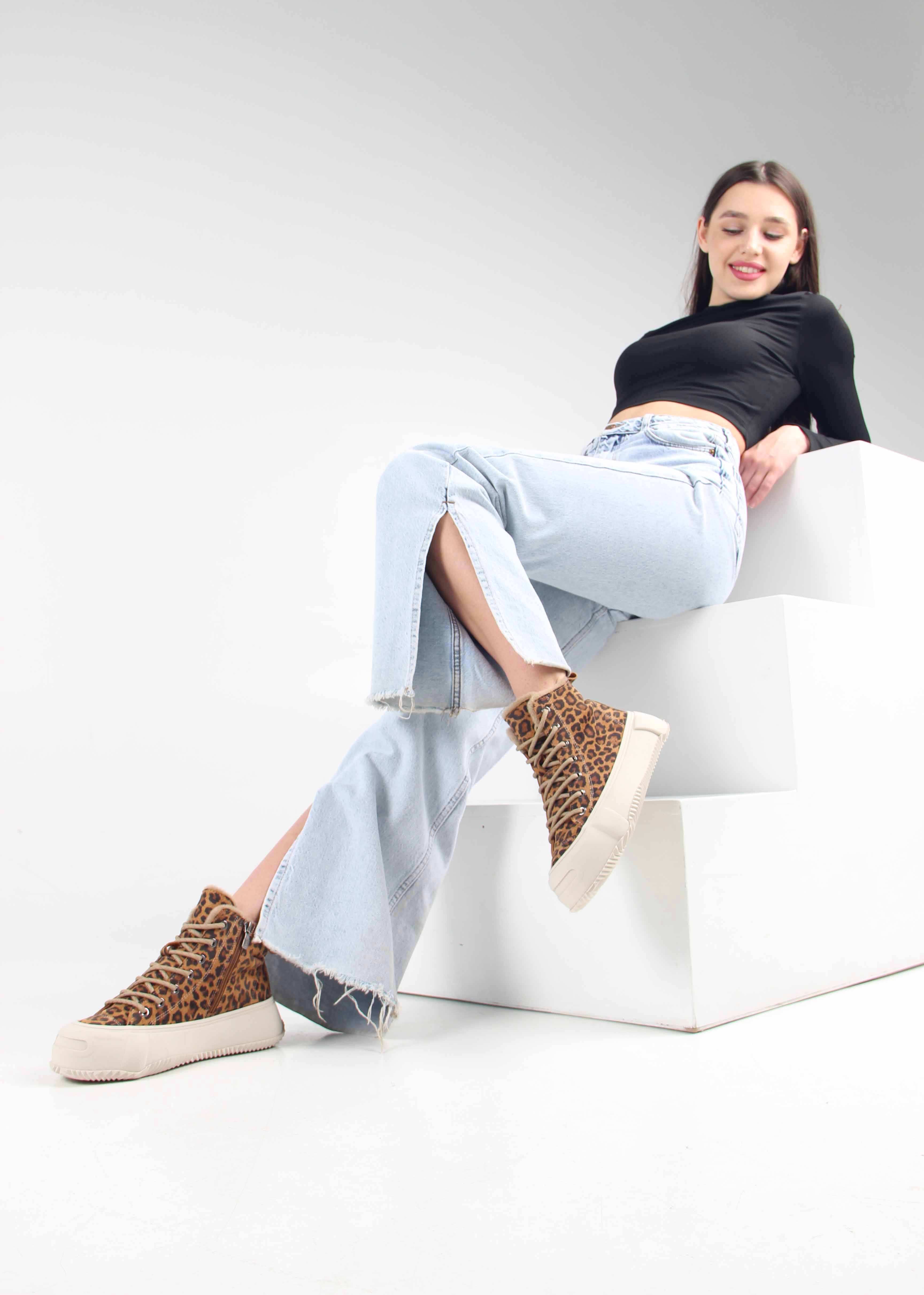 картинка Ботинки ED'ART 217.PODYUM151'be. коричневый леопард замша от интернет магазина