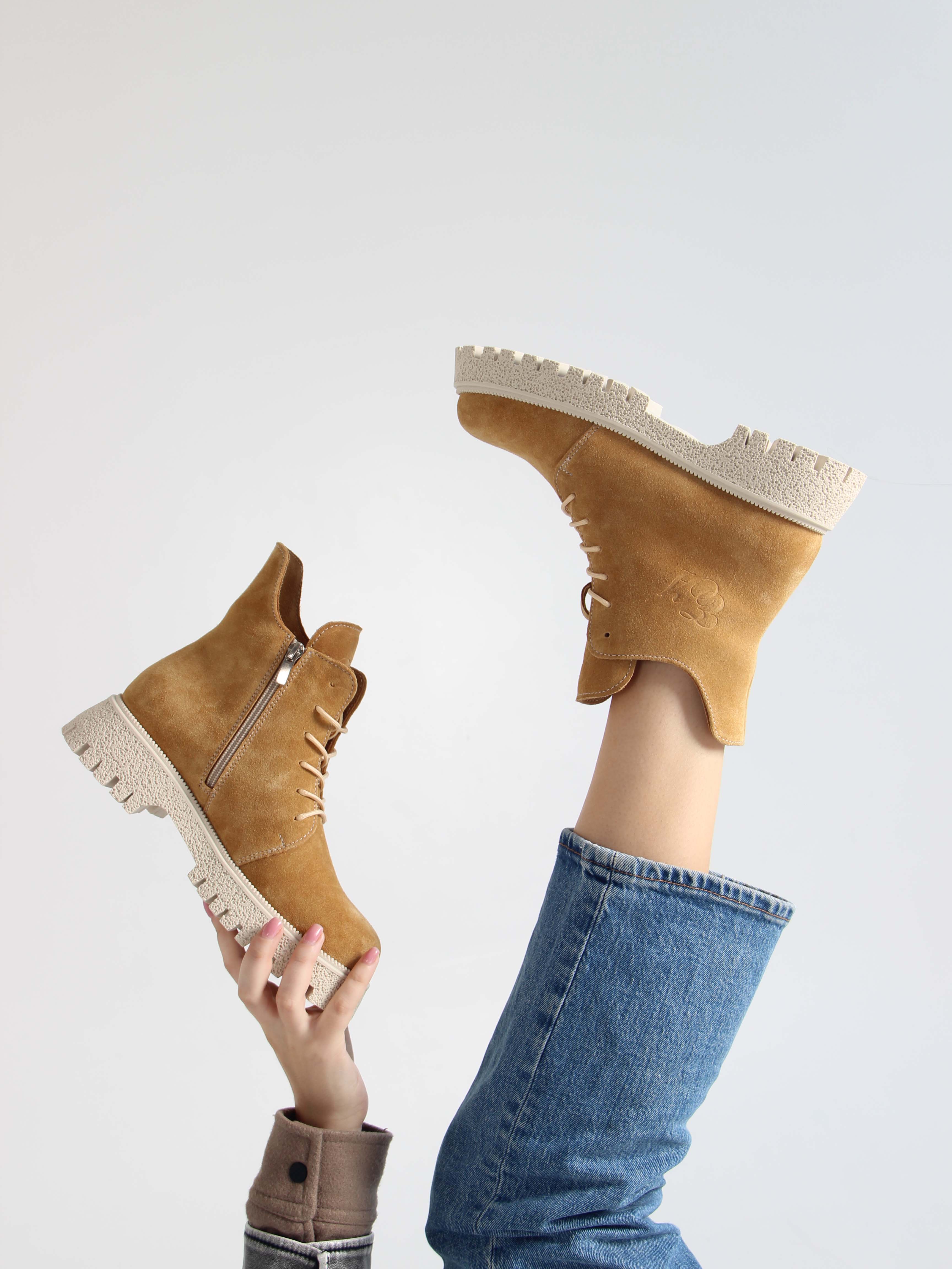 картинка Ботинки ED'ART 228.V.1541'be. светло-желтый замша от интернет магазина