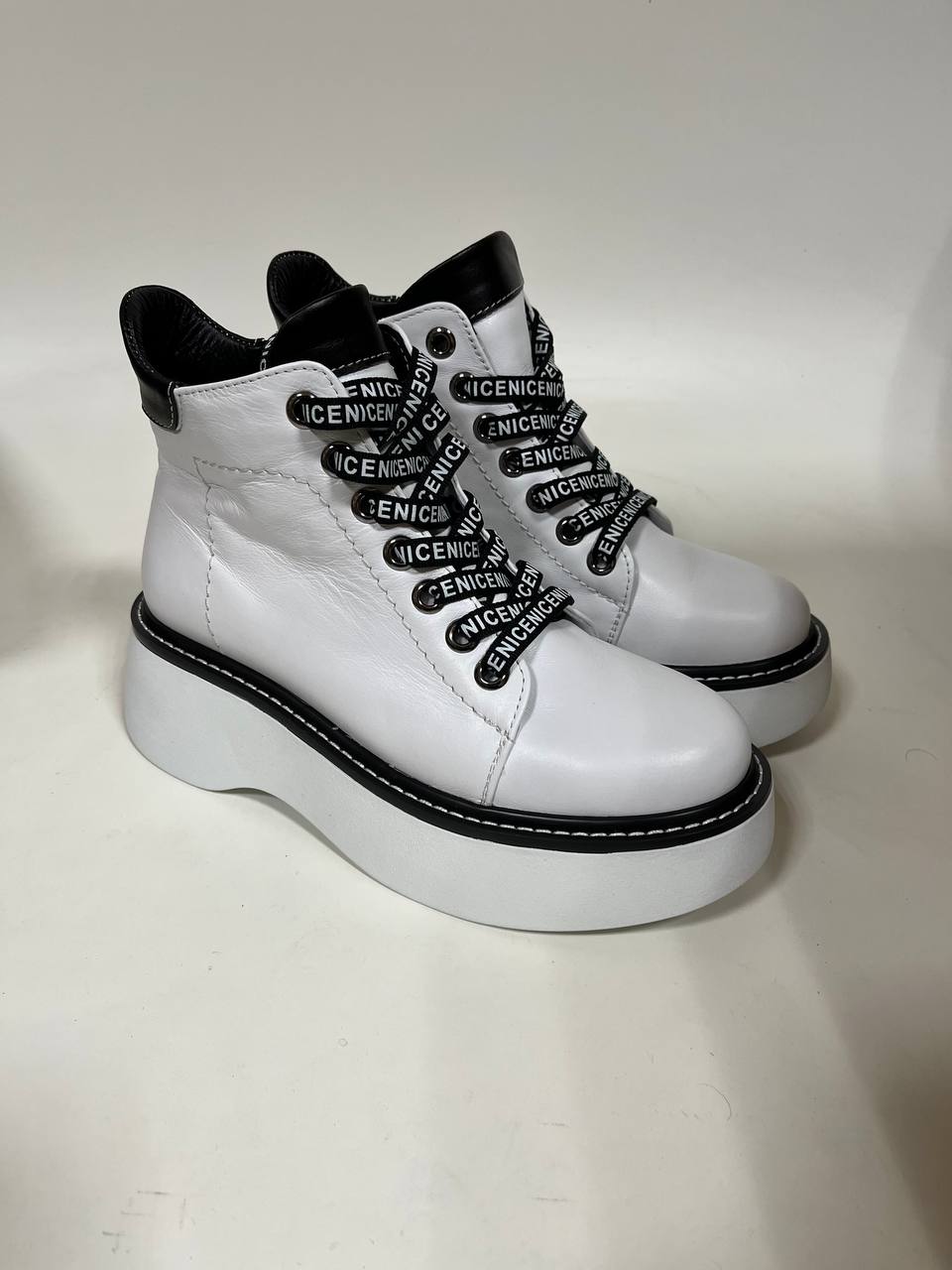 картинка Ботинки ED'ART 227.261'w.white R от интернет магазина