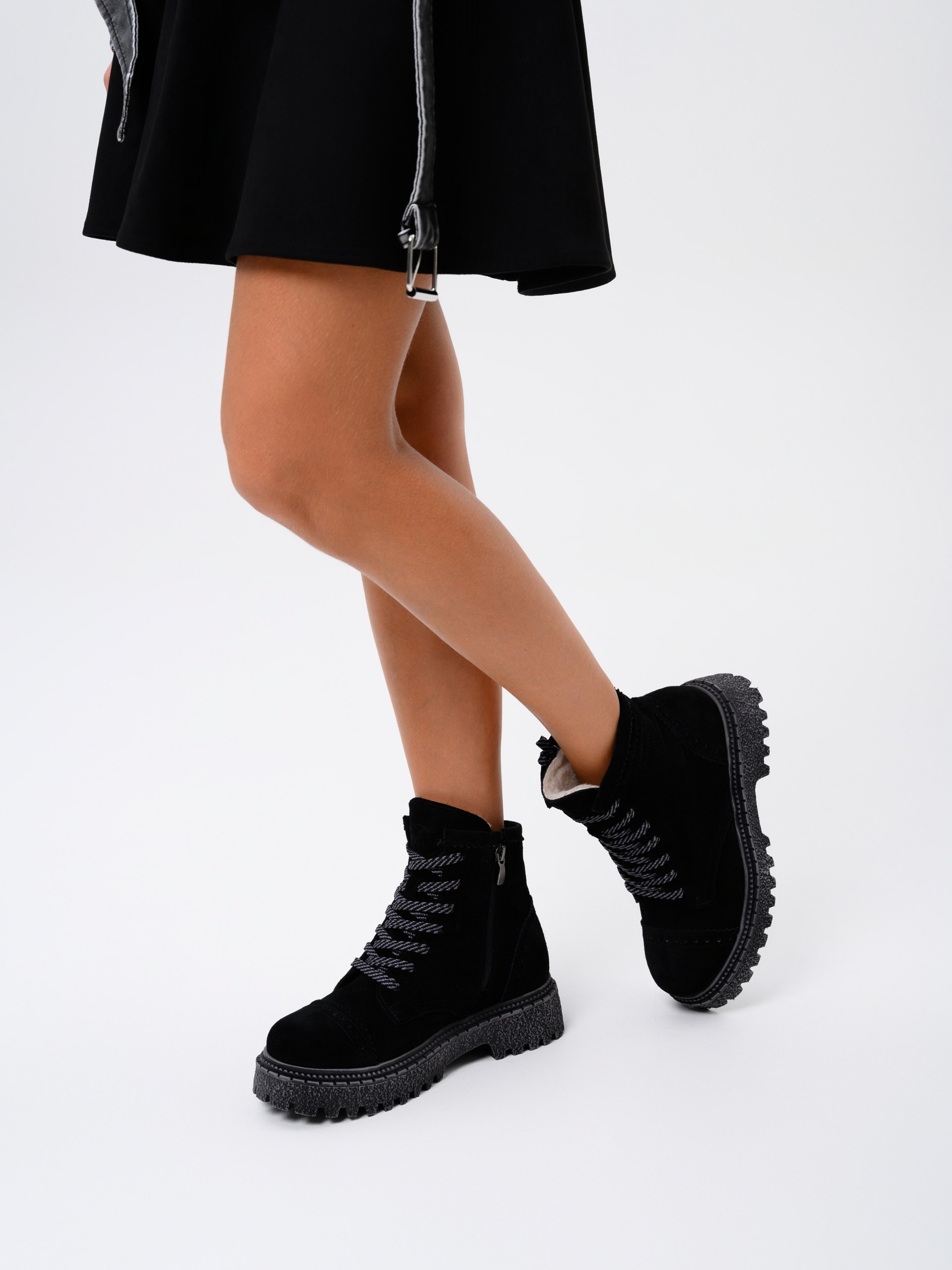 картинка Ботинки ED'ART 319.22511'gr. Черный замша от интернет магазина