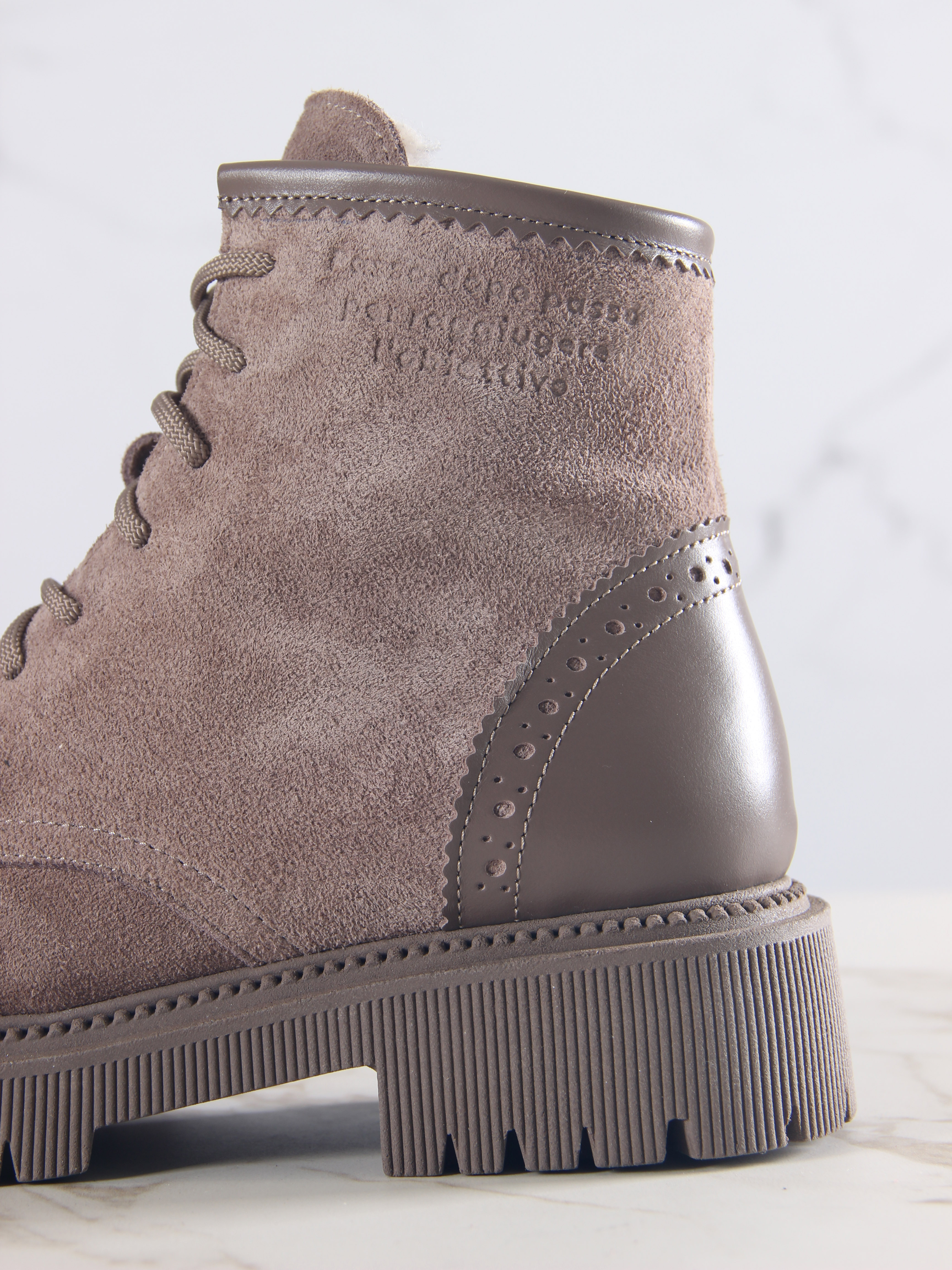 картинка Ботинки ED'ART 319.taskana'ka. Тауп майами+капучино замша от интернет магазина