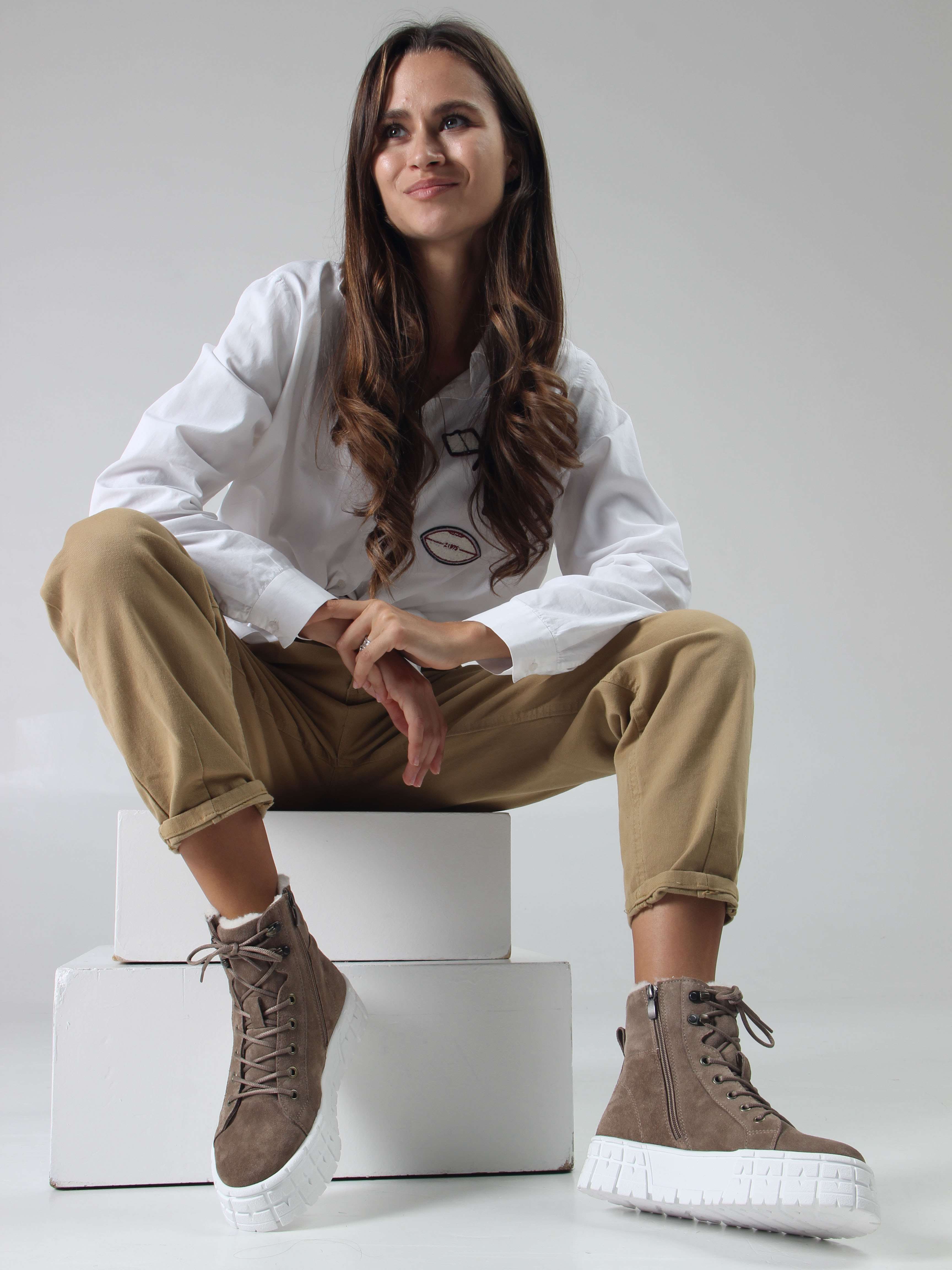 картинка Ботинки ED'ART 216.212131'w. коричневый капучино замша от интернет магазина