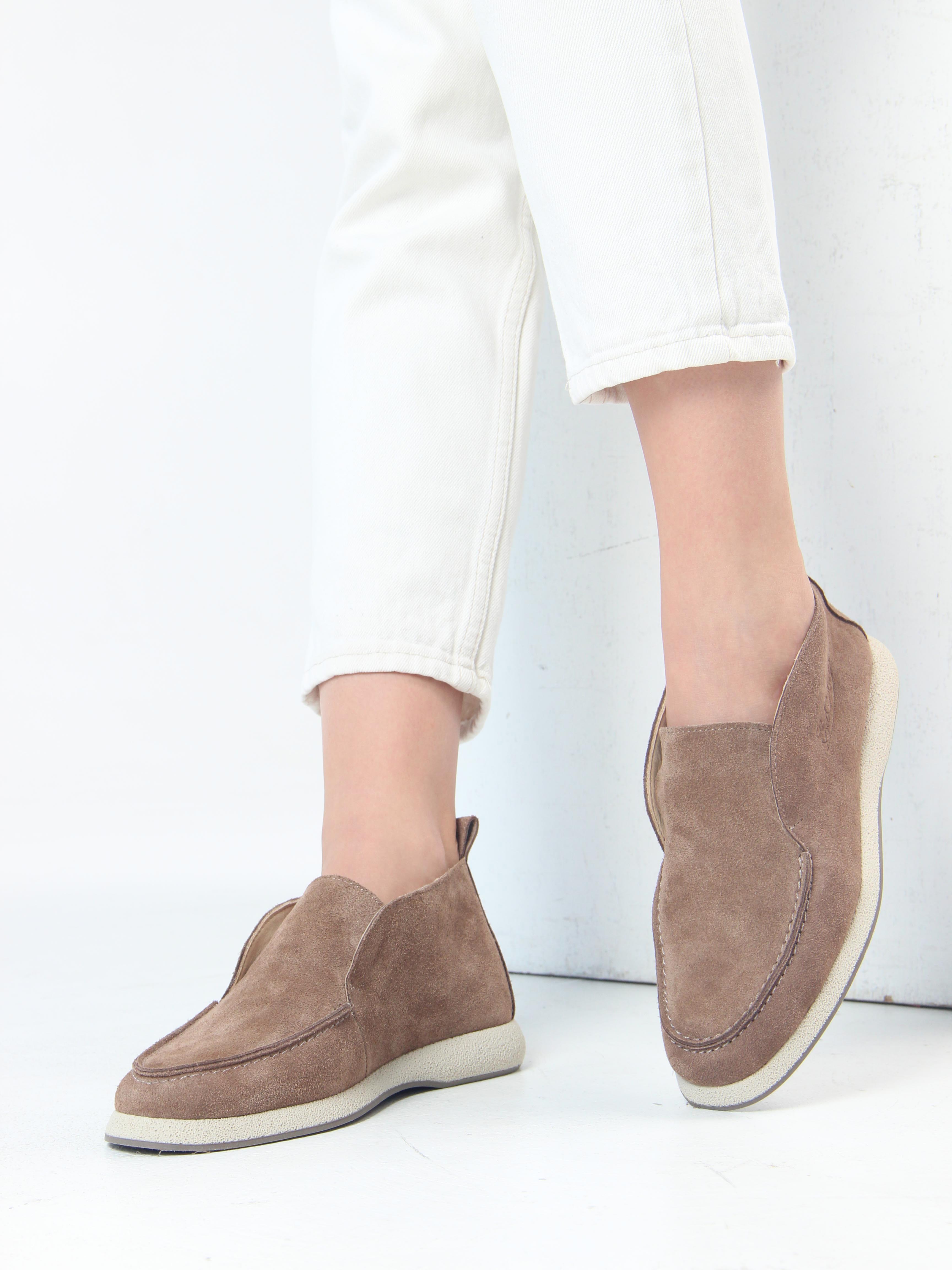 картинка Полуботинки ED'ART 207.1607'be. коричневый капучино замша от интернет магазина