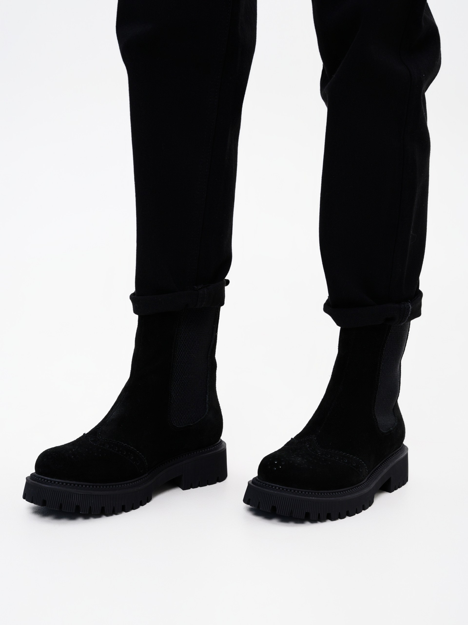 картинка Челси 360.P.taskana'bl. Черная замша от интернет магазина