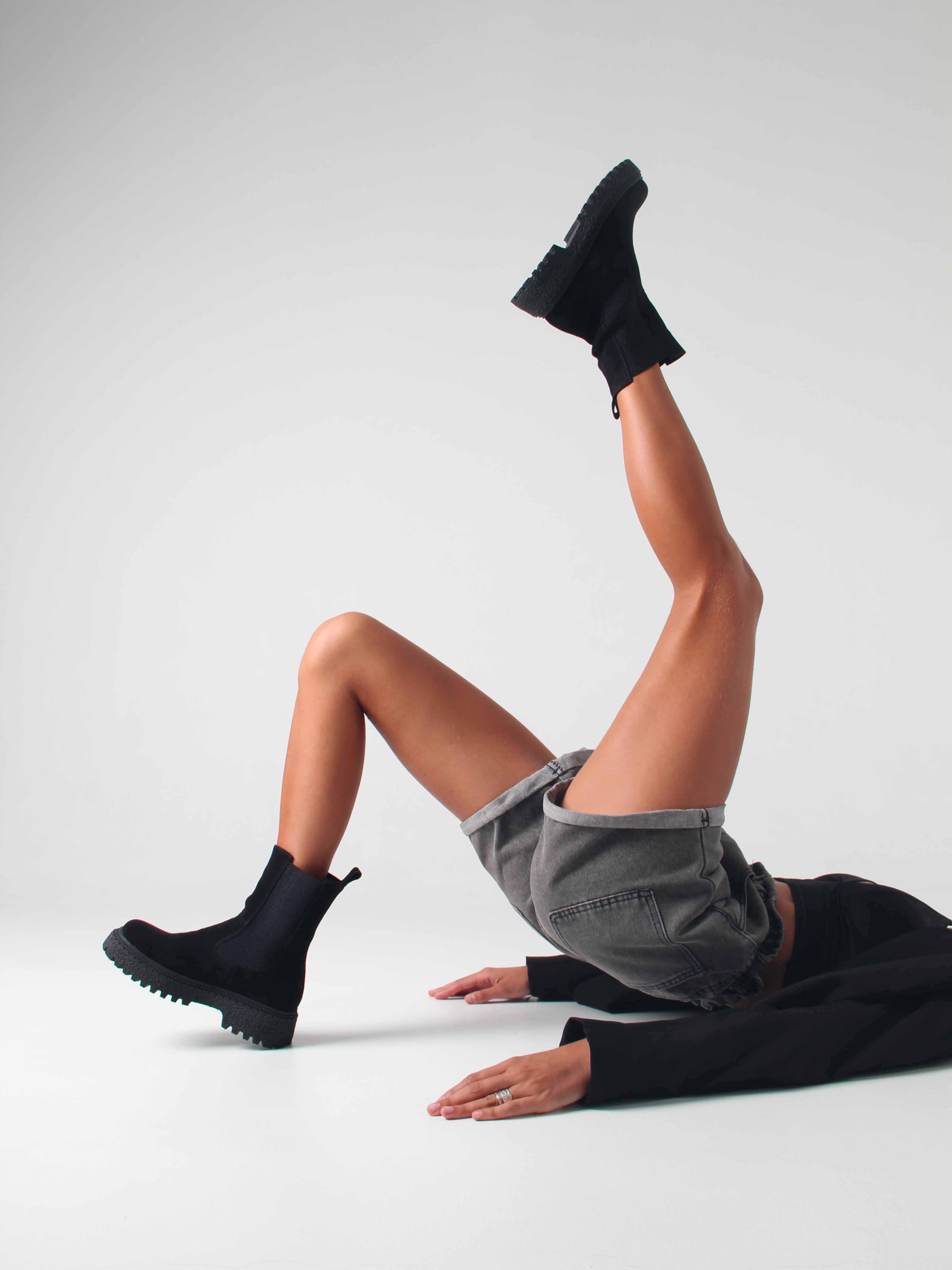 картинка Ботинки ED'ART 334.asteria.bl черный замш от интернет магазина